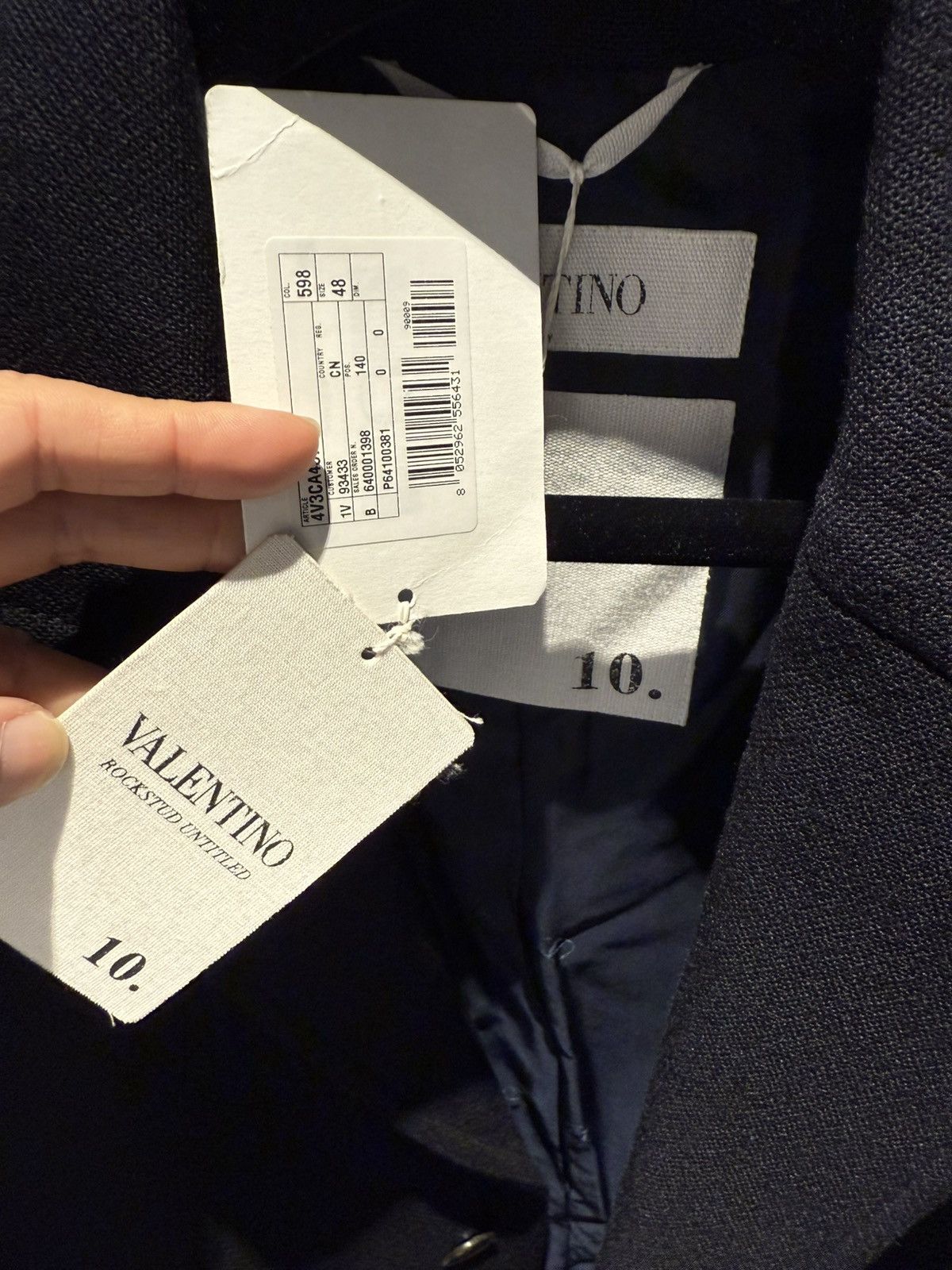 Valentino rockstud 10. coat size48 Size US M / EU 48-50 / 2 - 5 Thumbnail