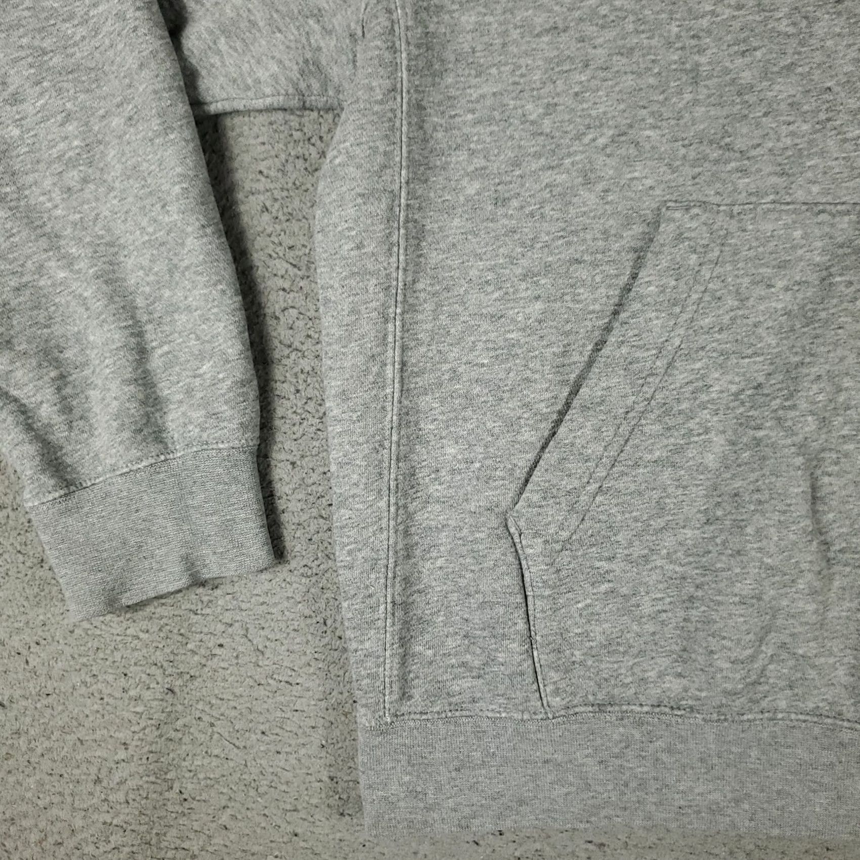 Nike Nike Hoodie Pullover Sweatshirt Mens Medium Gray Small Swoosh Size US M / EU 48-50 / 2 - 3 Thumbnail