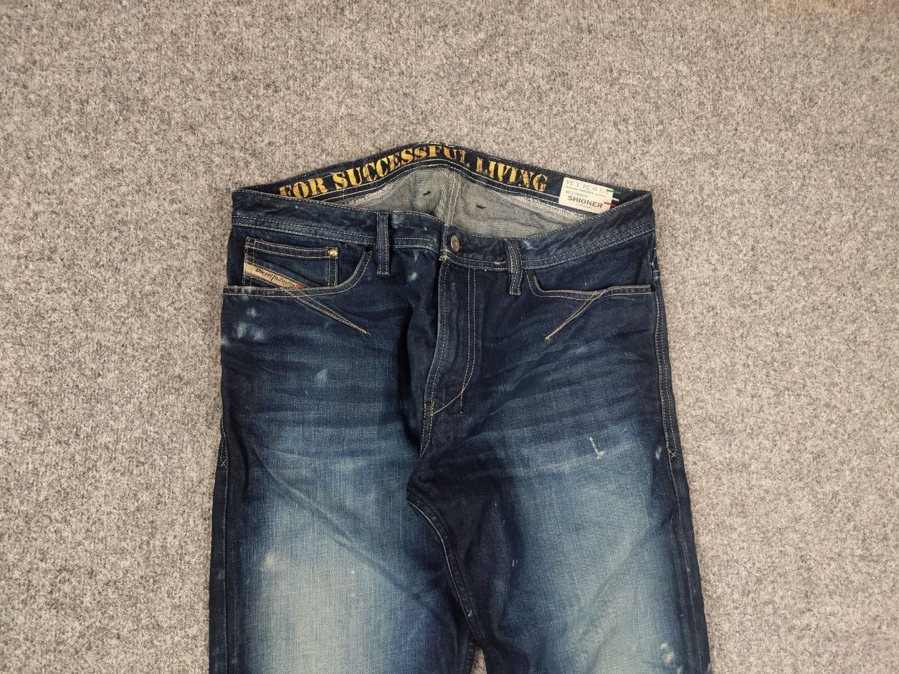 Diesel Diesel shioner Dark dyed Faded Denim Jeans Vintage Style Size US 34 / EU 50 - 7 Thumbnail