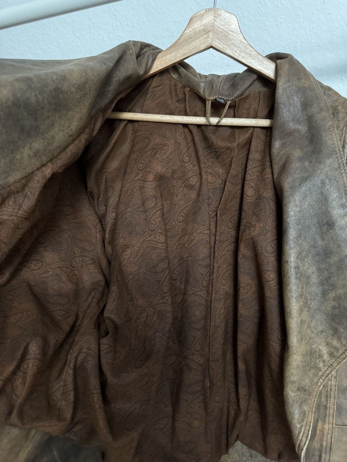 Genuine Leather Vintage Leather Bomber Jacket from 80’S Size US L / EU 52-54 / 3 - 11 Thumbnail