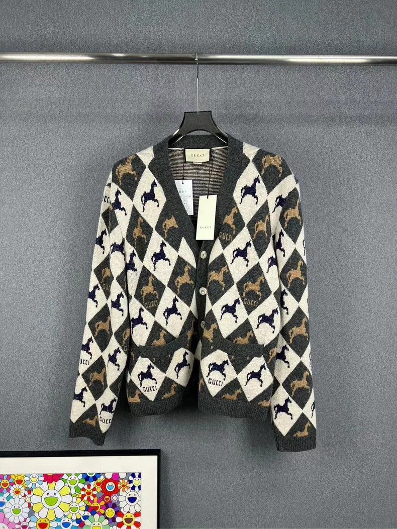 Gucci GUCCI Diamond Pattern Wool Cardigan Sweater - dmc Size US M / EU 48-50 / 2 - 1 Thumbnail