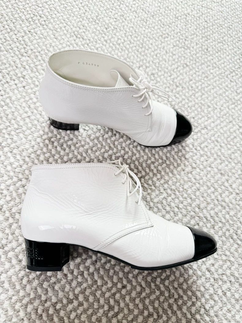 Chanel Chanel Short Boots Size 36.5 -2505 Size US 6 / IT 36 - 2 Thumbnail