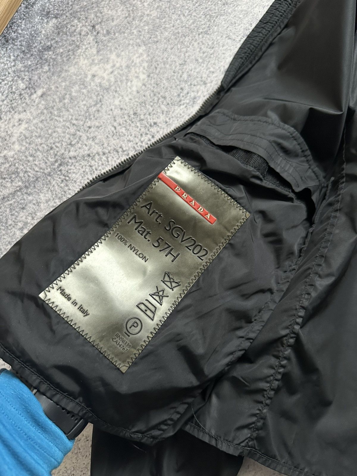 Prada Vintage Prada S/S99 Nylon Biker Short Jacket Size US M / EU 48-50 / 2 - 13 Thumbnail