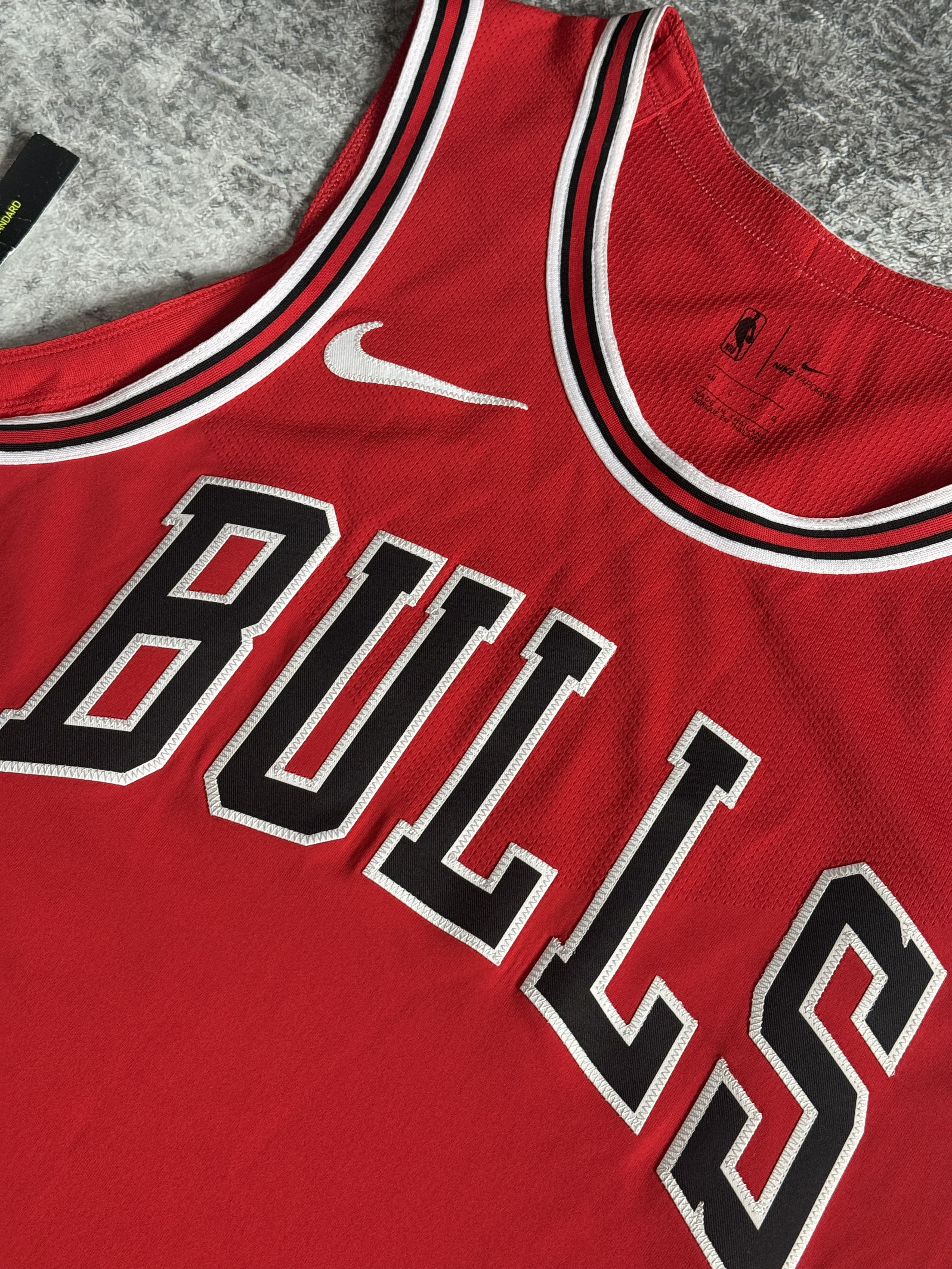 Nike Chicago Bulls VAPORKNIT Authentic Blank Jersey L AV2628-657 Size US L / EU 52-54 / 3 - 5 Thumbnail