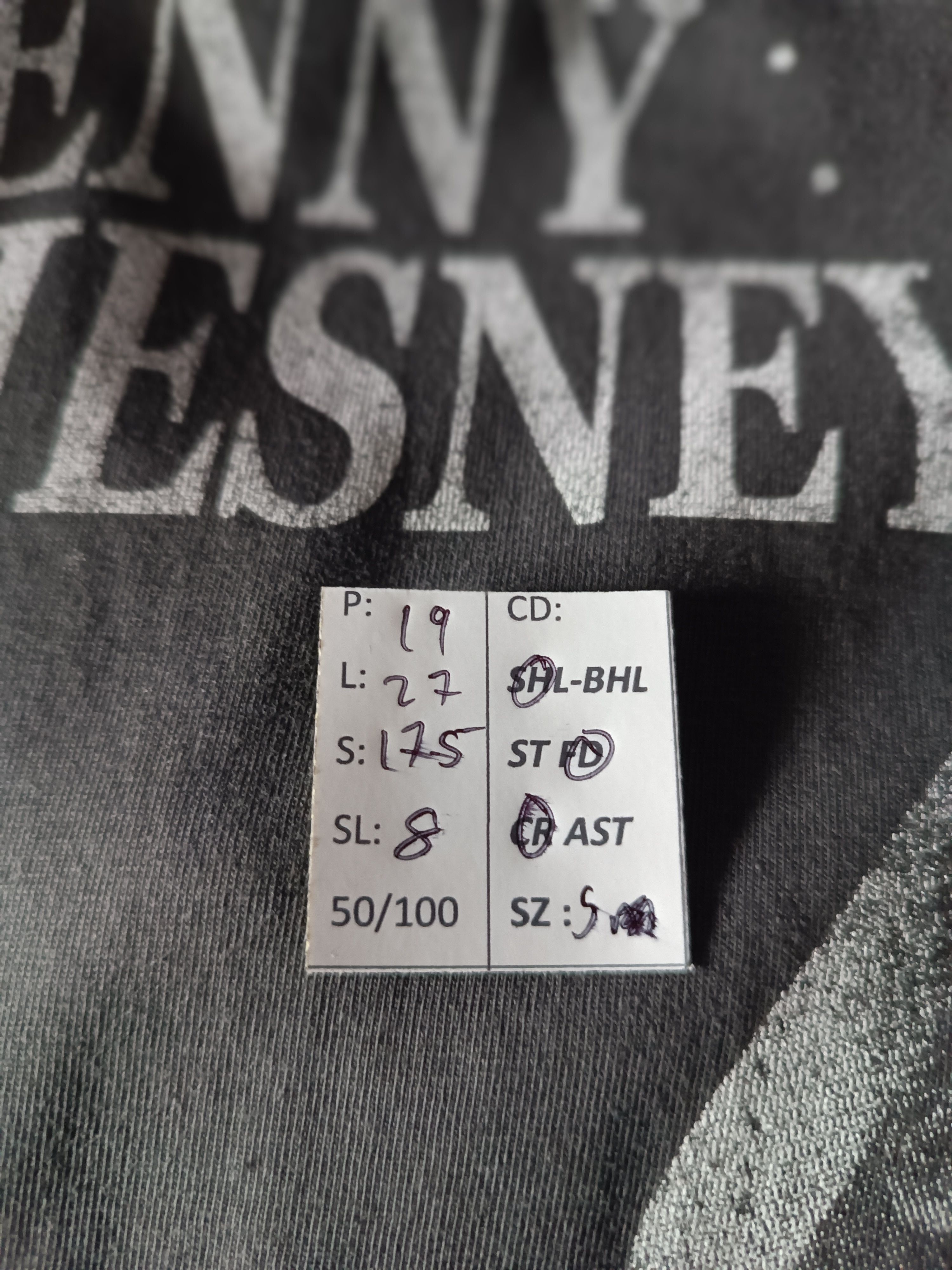 Band Tees THRASHED FADED VINTAGE '11 KENNY CHESNEY TOUR TEE COUNTRY Size US S / EU 44-46 / 1 - 15 Thumbnail