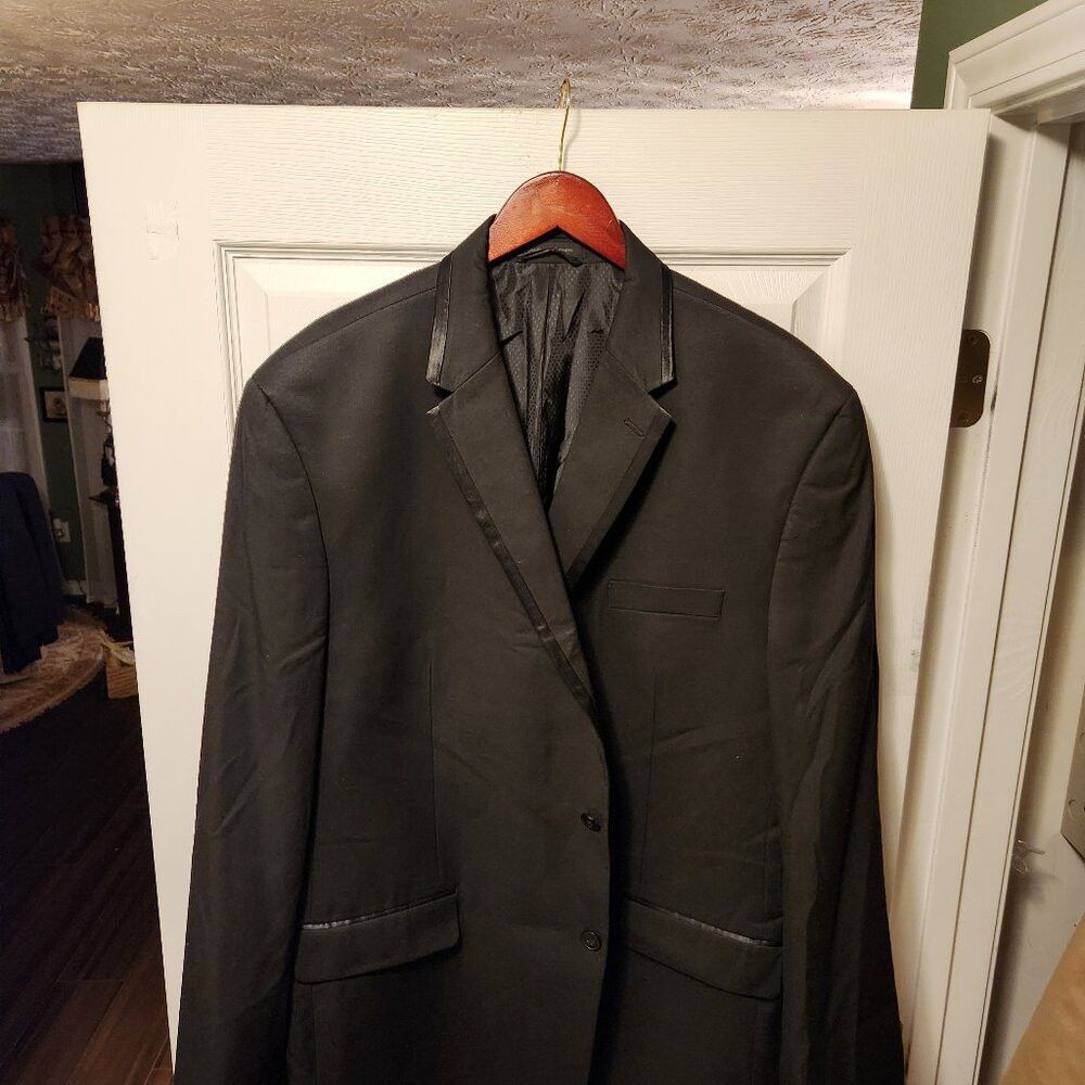 Sean John Sean John men's 65%polyester 35%rayon tuxedo jacket 50L Size 50L - 1 Thumbnail