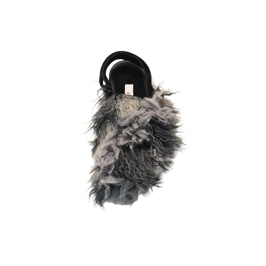 Other Unisex Dark Grey Fuzzy Clogs Size US 11 / EU 44 - 4 Thumbnail