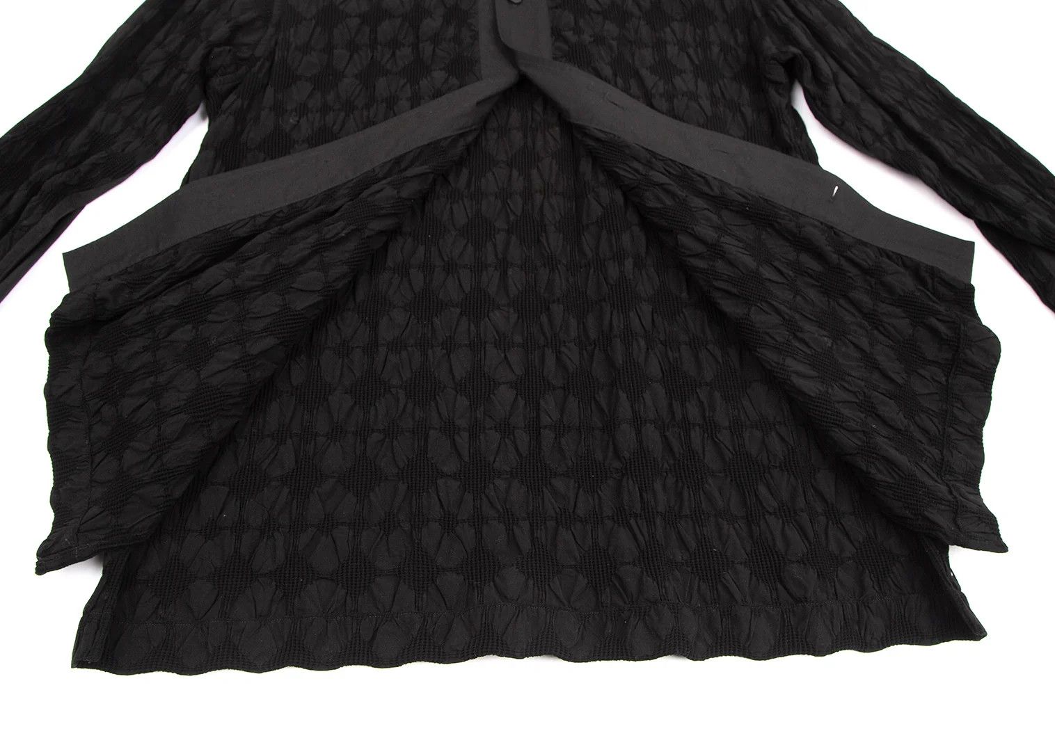 Issey Miyake Waffle Jacquard Shirt in Black Size 3 Size US L / EU 52-54 / 3 - 10 Thumbnail