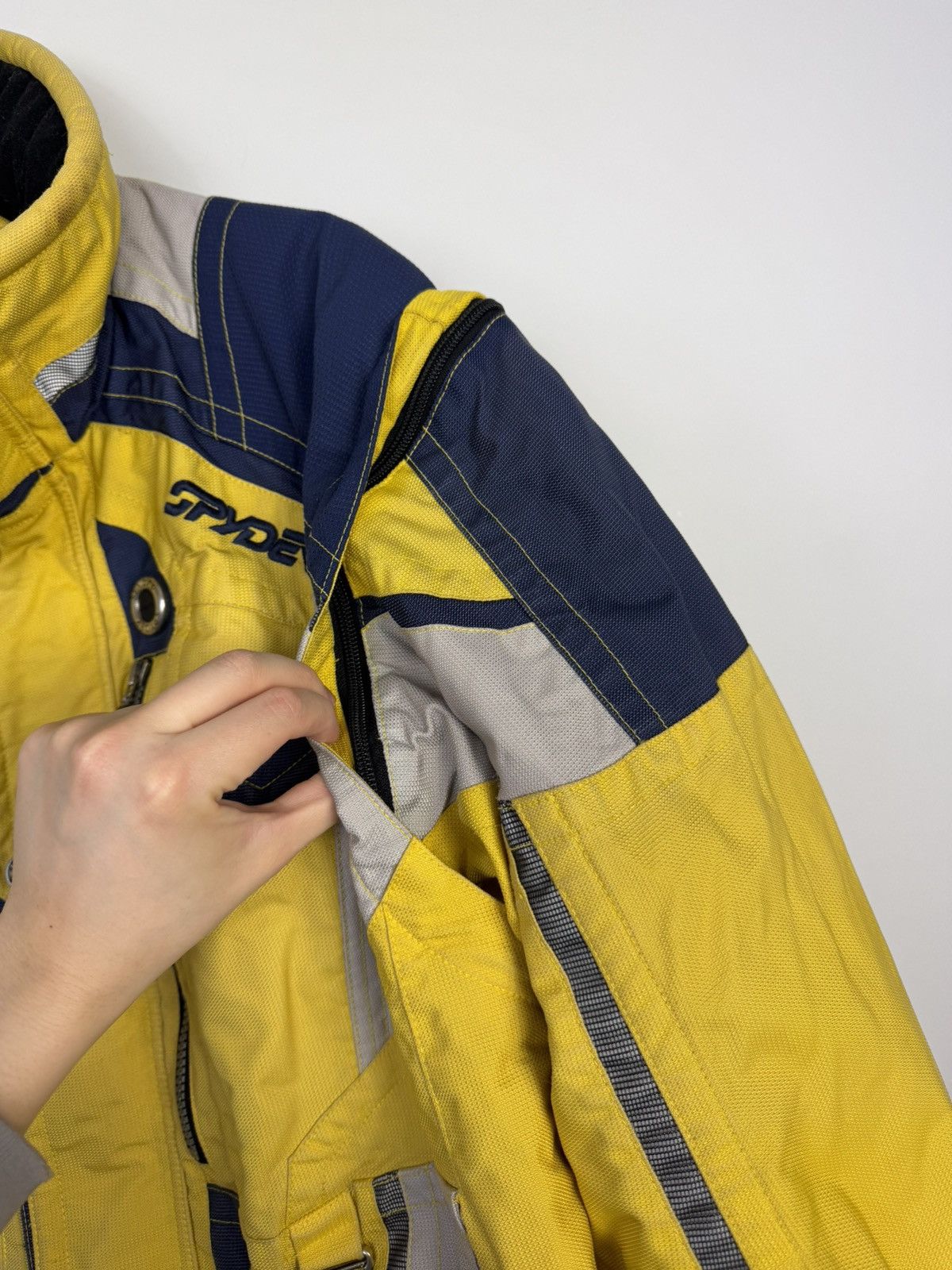 Spyder Spyder XT Jacket Ski Vintage Detachable Sleeves Size US M / EU 48-50 / 2 - 5 Thumbnail