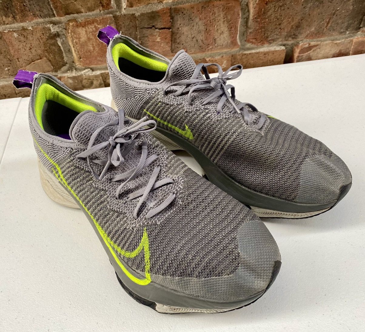 Nike Nike Air Zoom Tempo Next% FK Particle Grey Volt 11 M Size US 11 / EU 44 - 1 Thumbnail