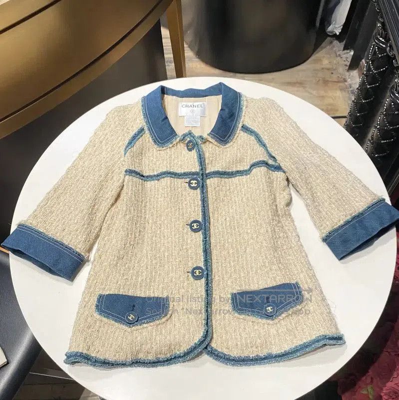 Chanel Chanel Beige Wool Embroidered Women's Jacket . Size M / US 6-8 / IT 42-44 - 1 Thumbnail