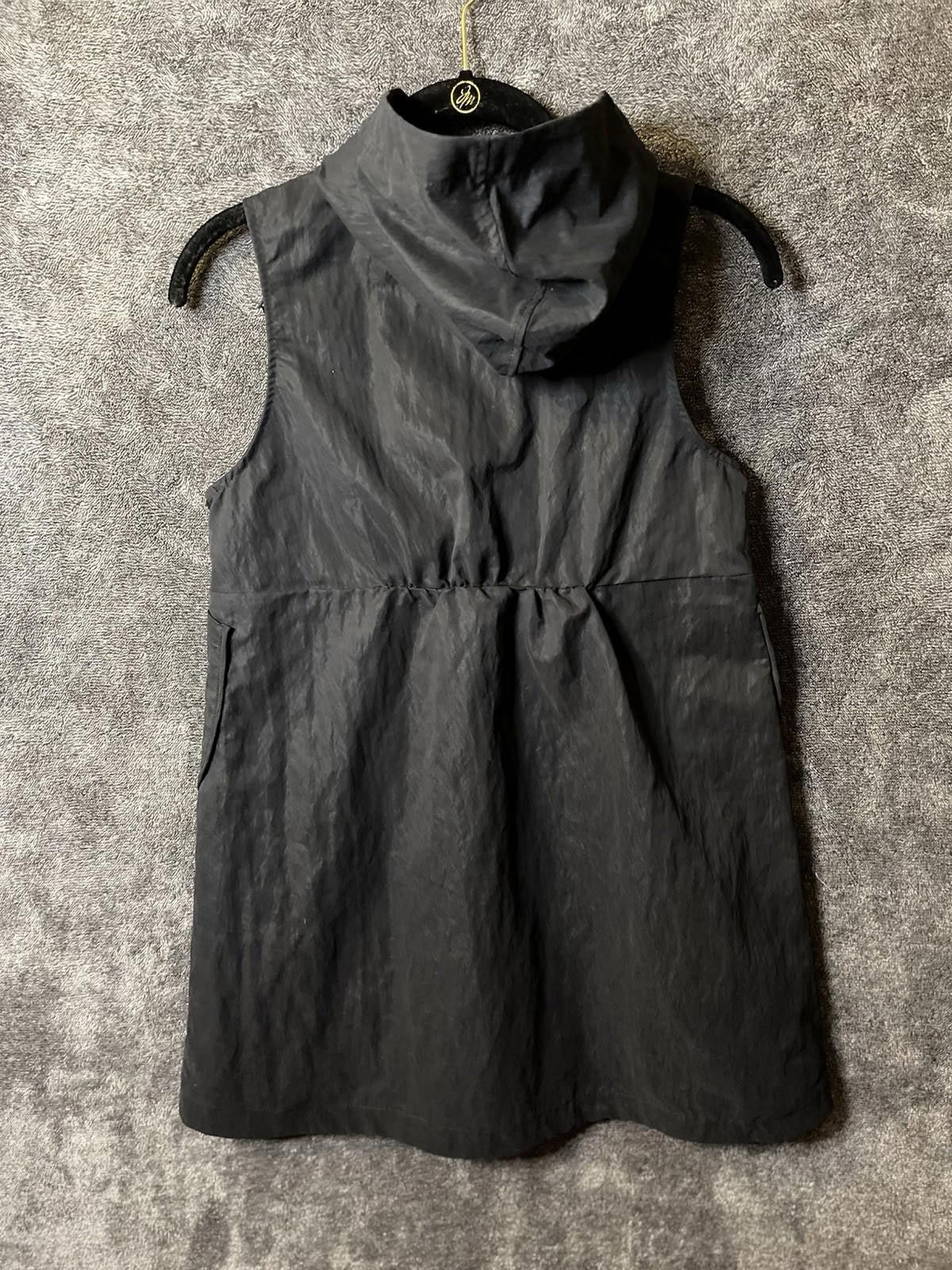 Zara ZARA Girls Hooded Sleeveless Tunic Dress 9-10 Black Waxed Size ONE SIZE - 2 Thumbnail