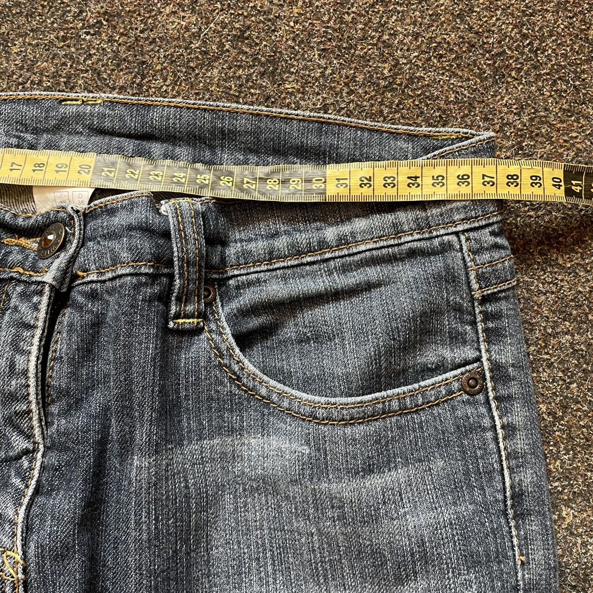 Vintage Vintage Y2K Distressed Flared Jeans Sun Faded Grunge Boxy 30 Size 30" / US 8 / IT 44 - 6 Thumbnail