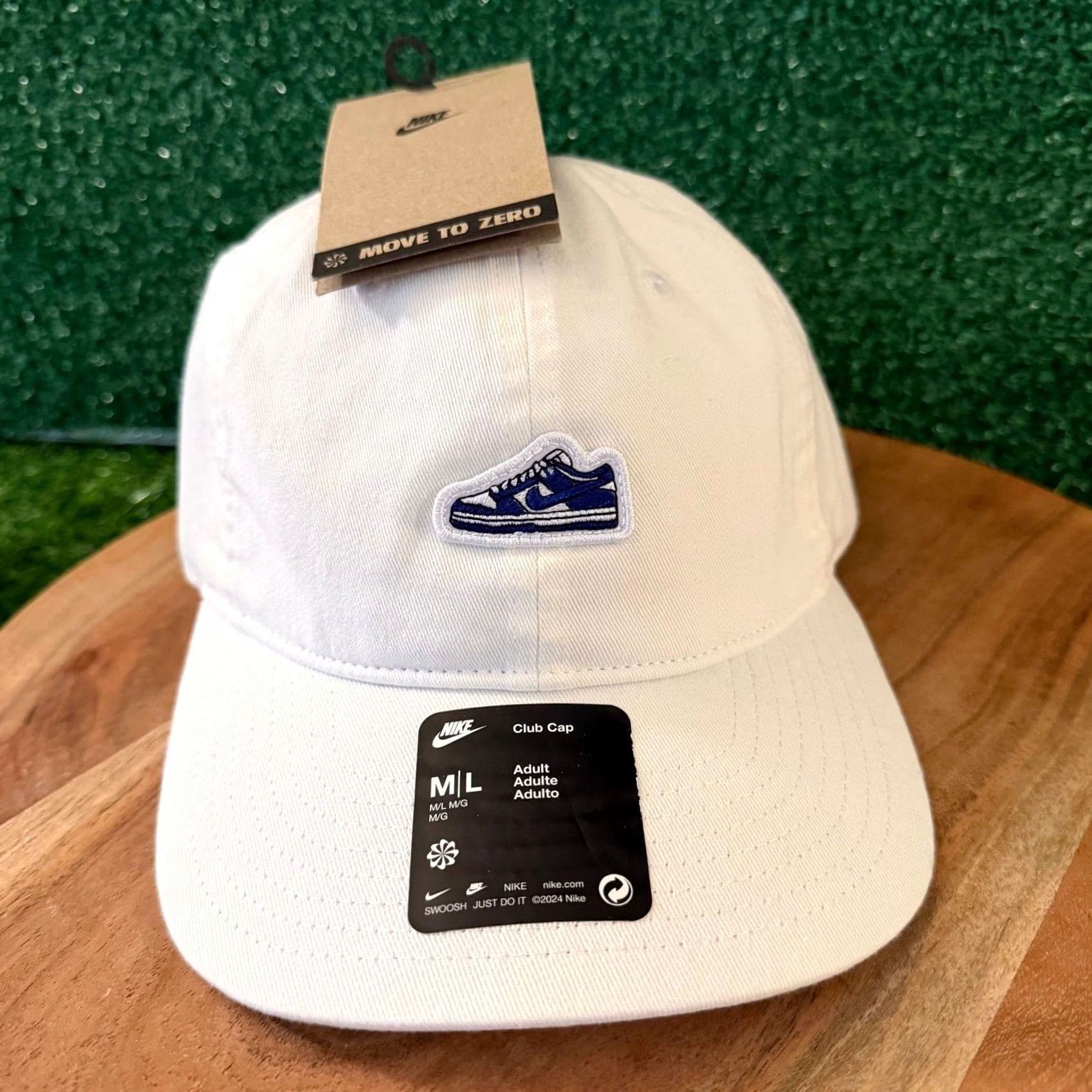 Nike Nike Club Cap Hat Mens Medium Large White Embroidered Sneaker Patch Adjustable Cap Baseball Cap Size ONE SIZE - 2 Thumbnail