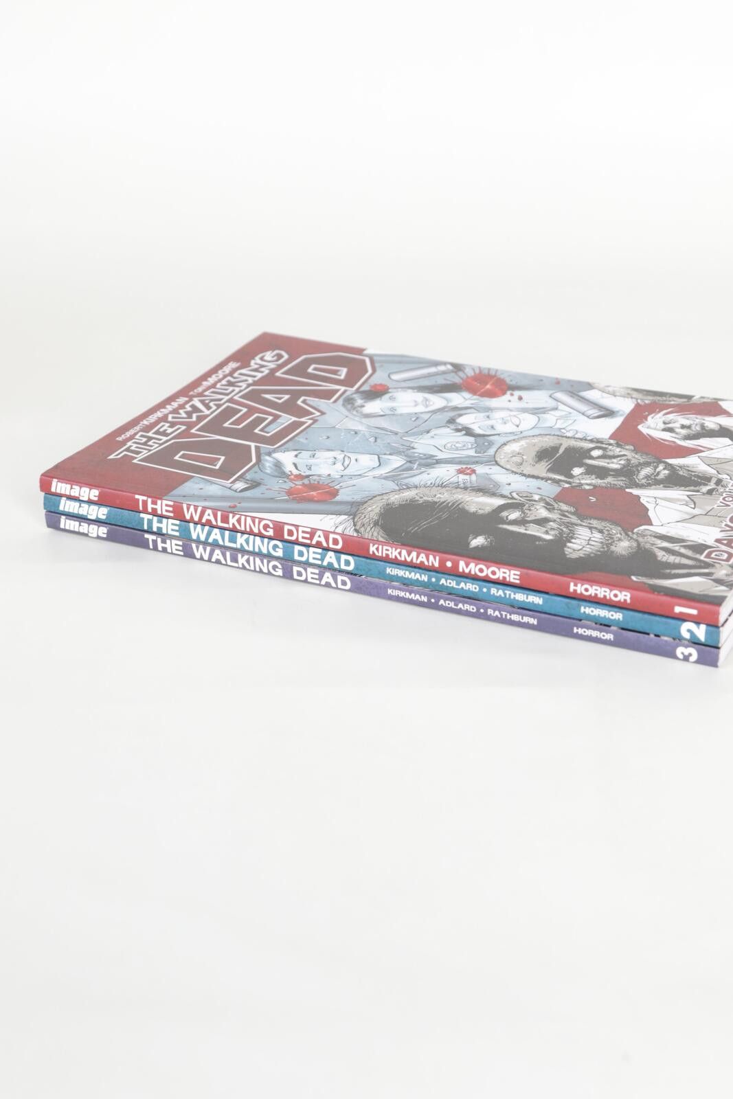 Imogene + Willie 2010's Image The Walking Dead Vol. 1-3 Comics Size ONE SIZE - 2 Thumbnail