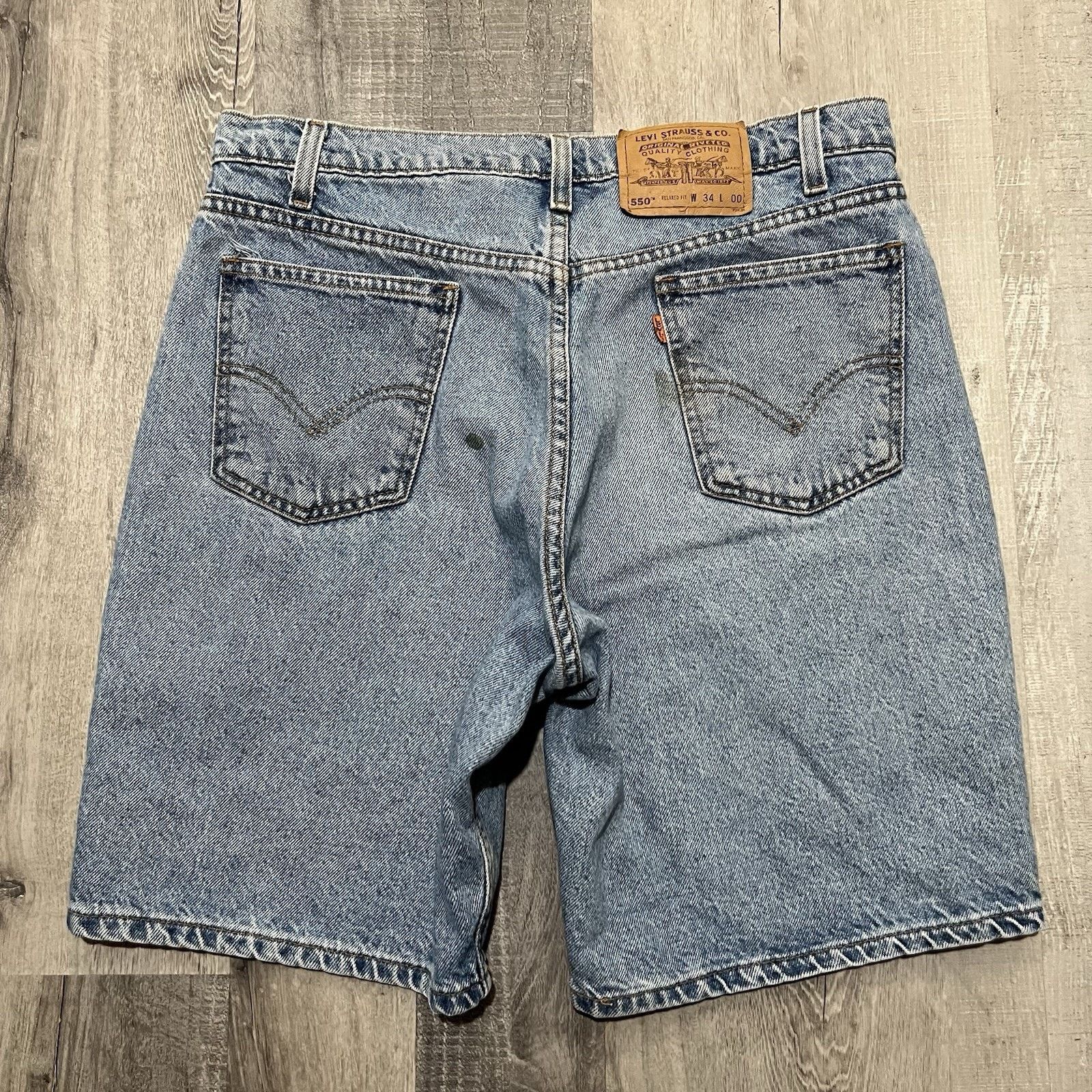 Levi's VTG Levis 550 Relaxed Fit Denim Jean Shorts Mens 34 Jorts Size US 34 / EU 50 - 1 Thumbnail