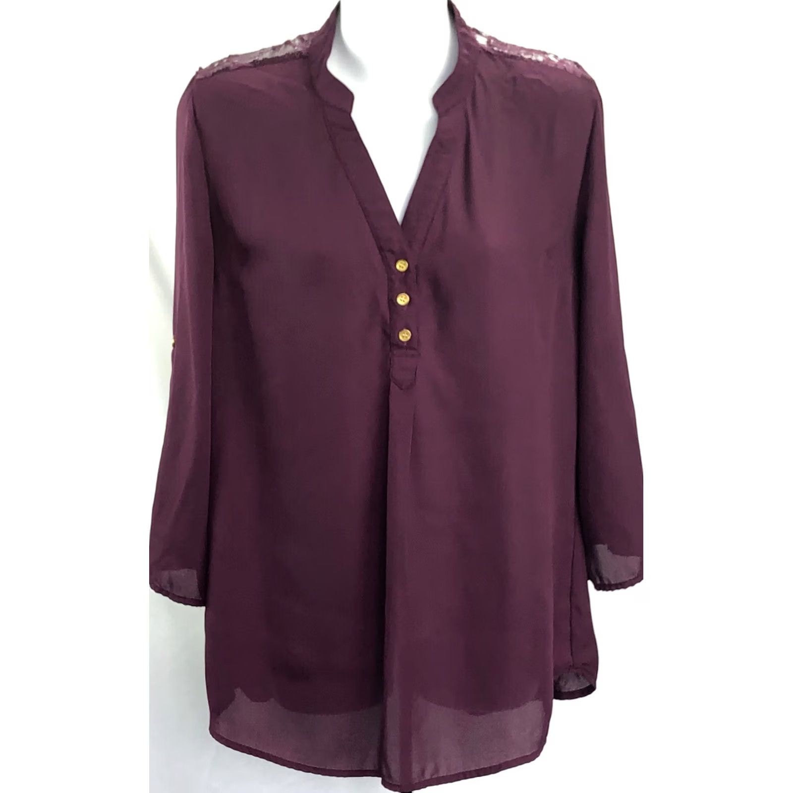 Vintage VINTAGE rue21 Blouse 3/4 Sleeve Purple M Lace Back Button V-Neck Chiffon Size M / US 6-8 / IT 42-44 - 2 Thumbnail
