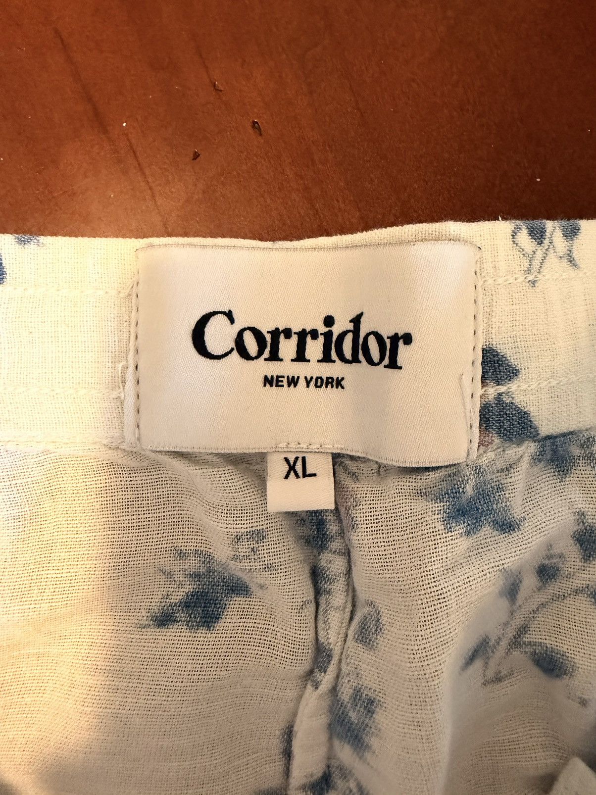 Corridor Corridor Men’s Floral Shorts Size XL Size US 36 / EU 52 - 3 Thumbnail