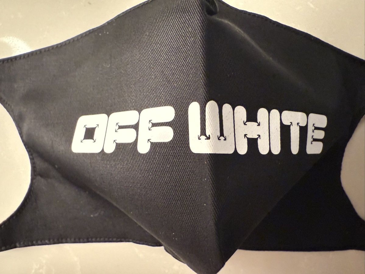 Off-White Off White Face Mask, face covering NEW! Genuine! S/M, Unisex Size ONE SIZE - 2 Thumbnail