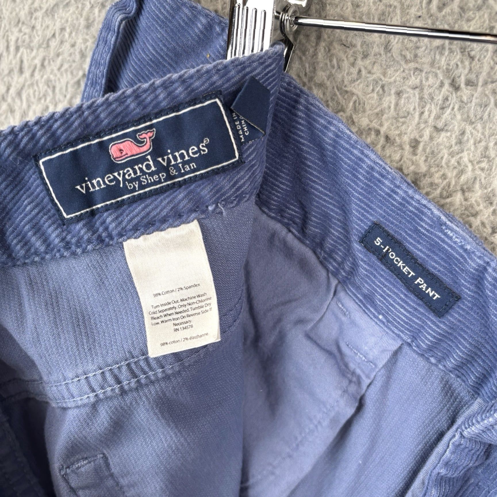 Vineyard Vines Vineyard Vines Pants Mens 34x32 Blue Corduroy 5-Pocket Stretch Chino Preppy Casual Regular Pants Mens Blue Corduroy 5-Pocket Stretch Preppy 34x32 Size US 34 / EU 50 - 7 Thumbnail