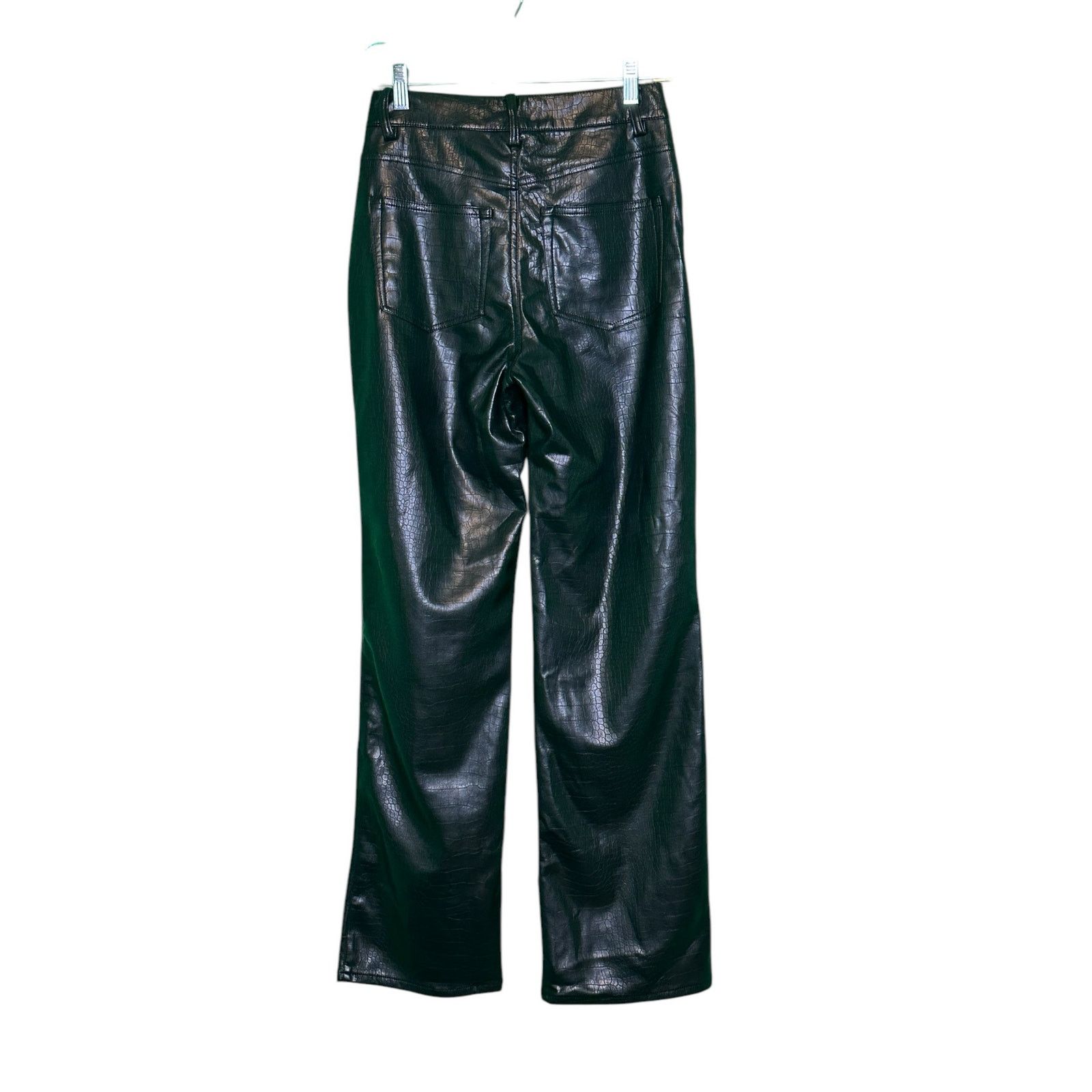 H&M H&M black faux crocodile leather straight leg pants size 4 Size 27" / US 4 / IT 40 - 14 Thumbnail