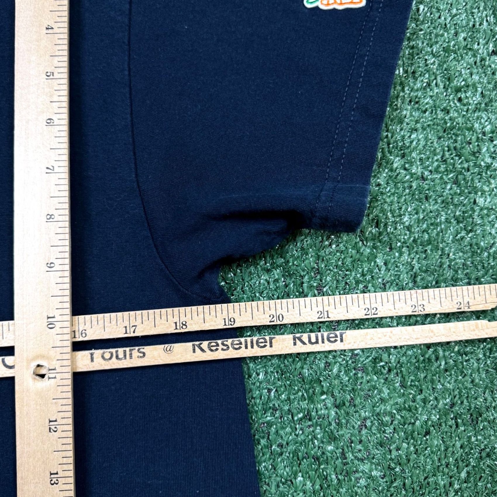 Vintage Carrots T-Shirt Men’s Size M Black Blue Short Sleeve Crew Neck Logo Graphic Shirt Size US M / EU 48-50 / 2 - 7 Thumbnail