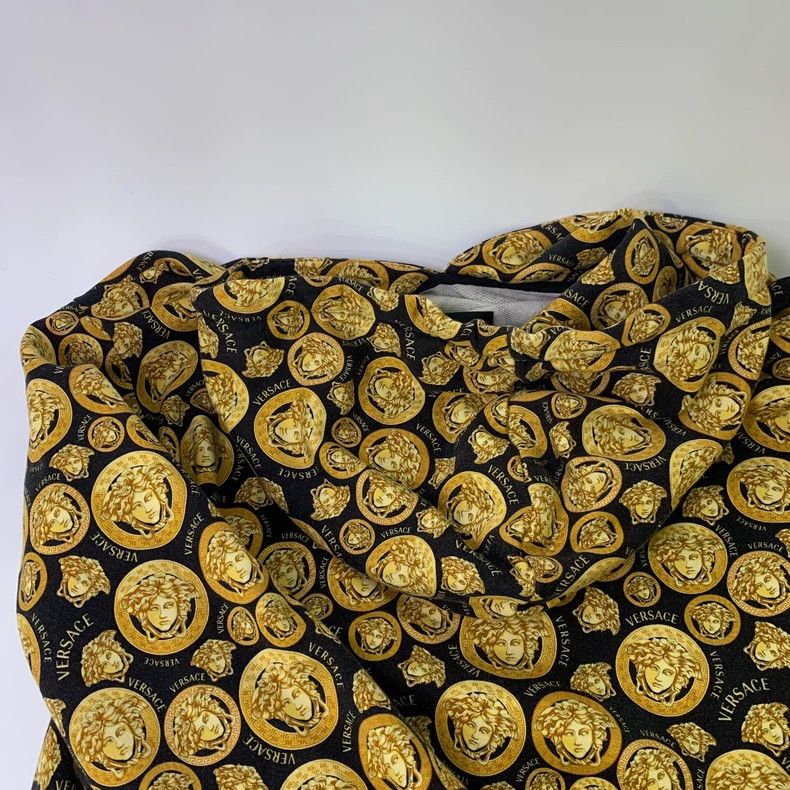 Versace Versace Medusa gold coin sweatshirt Size US S / EU 44-46 / 1 - 2 Thumbnail