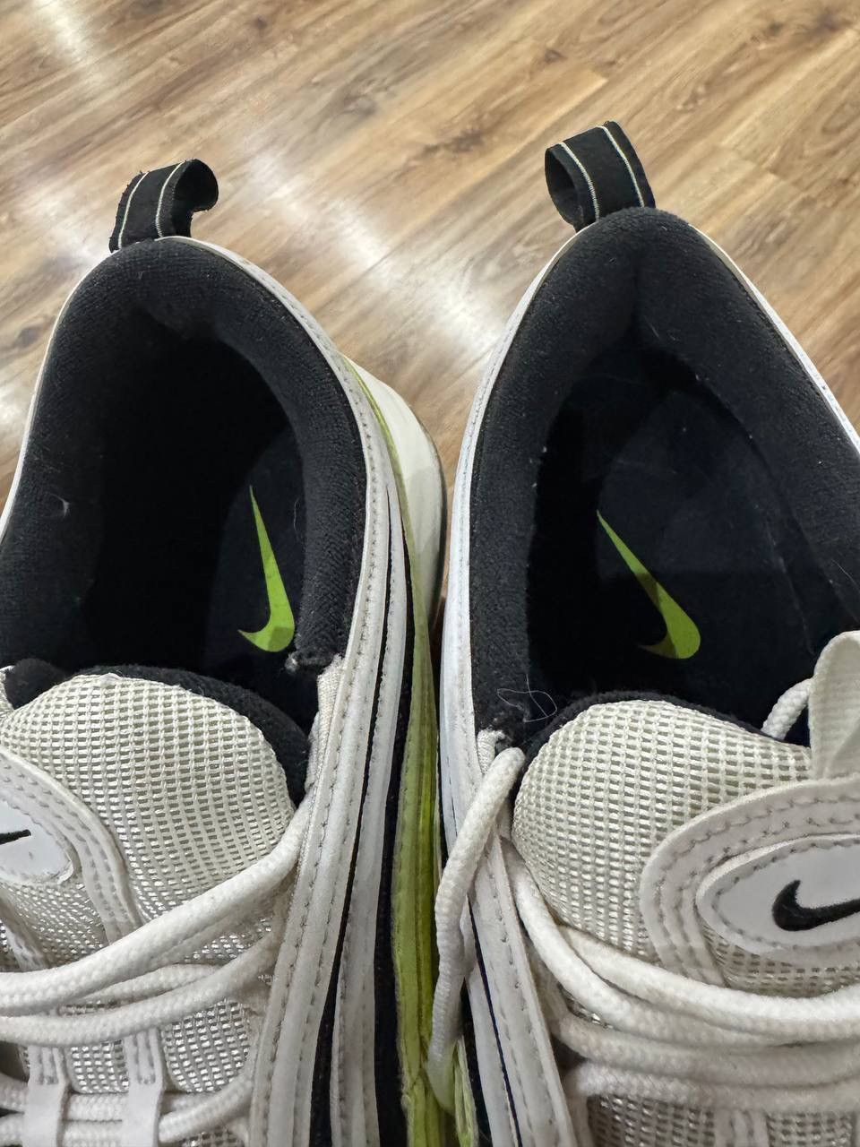 Nike NIKE AIR MAX 97 SE VOLT TRAINERS Size US 11 / EU 44 - 14 Thumbnail