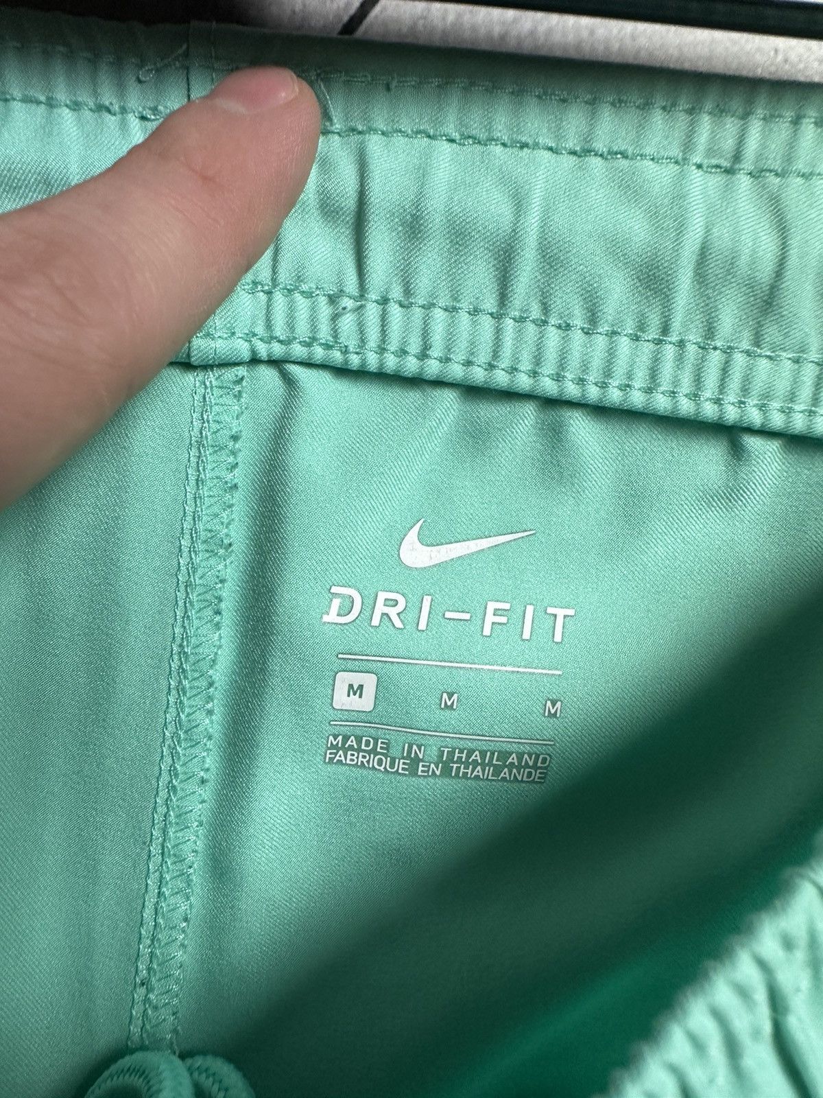 Nike × Vintage Vintage Nike Barcelona soccer jersey away rare green (Shorts Size US M / EU 48-50 / 2 - 14 Thumbnail