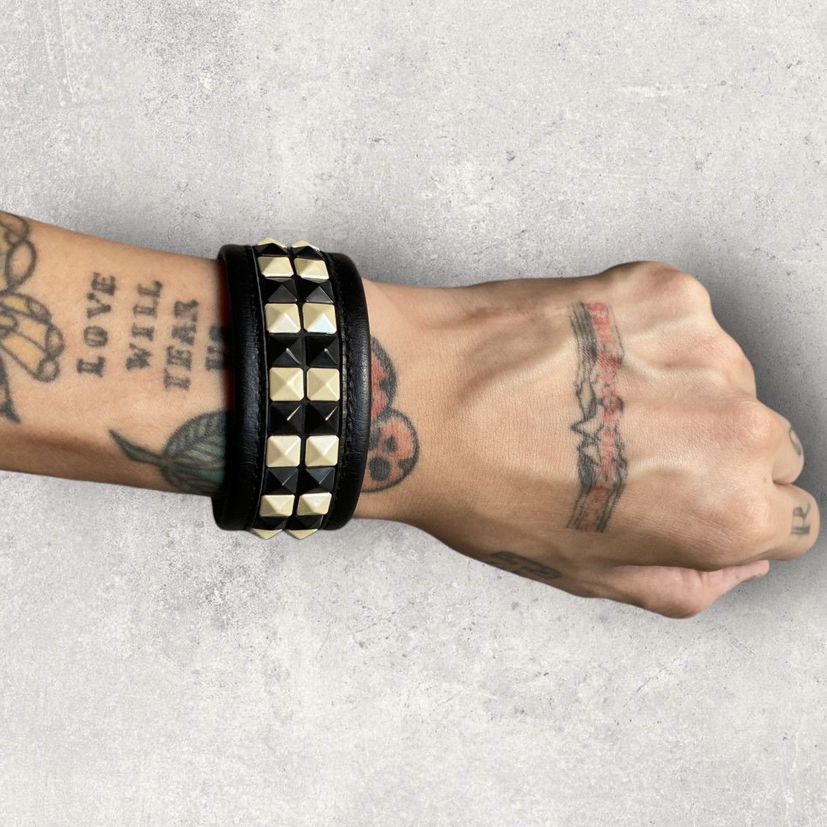 Yohji Yamamoto Lime Feu Two Row Studded Bracelet Size ONE SIZE - 4 Thumbnail
