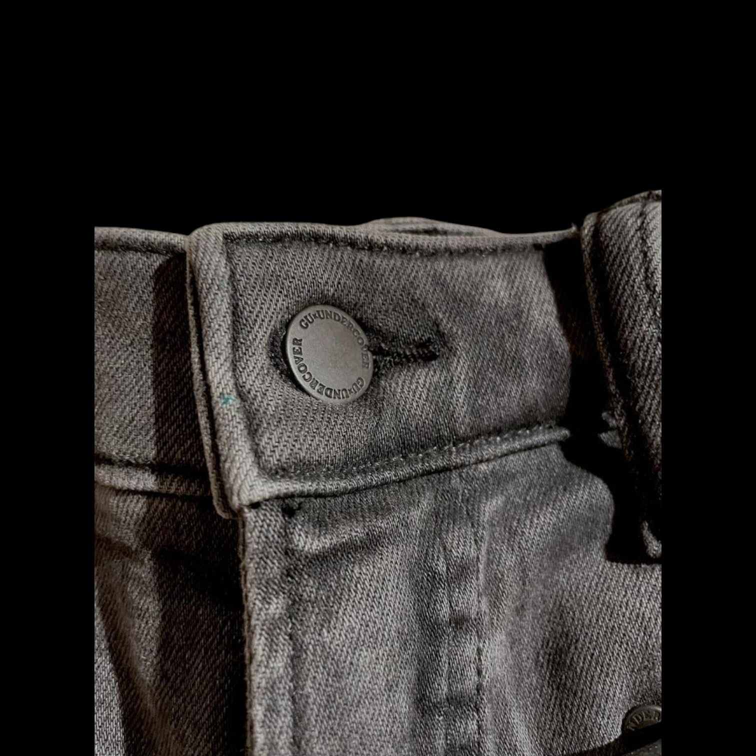 GU × Undercover 🩸ARCHIVE ALERT🩸 Undercover jeans Size US 34 / EU 50 - 2 Thumbnail