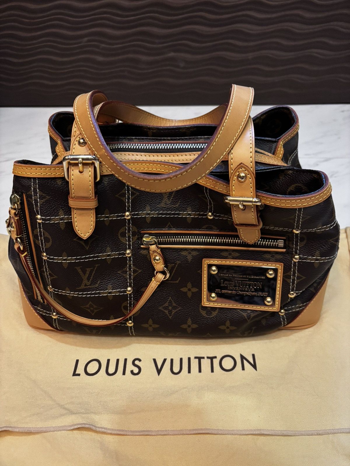 Louis Vuitton Louis Vuitton LE Monogram Canvas Riveting Handbag Size ONE SIZE - 1 Thumbnail