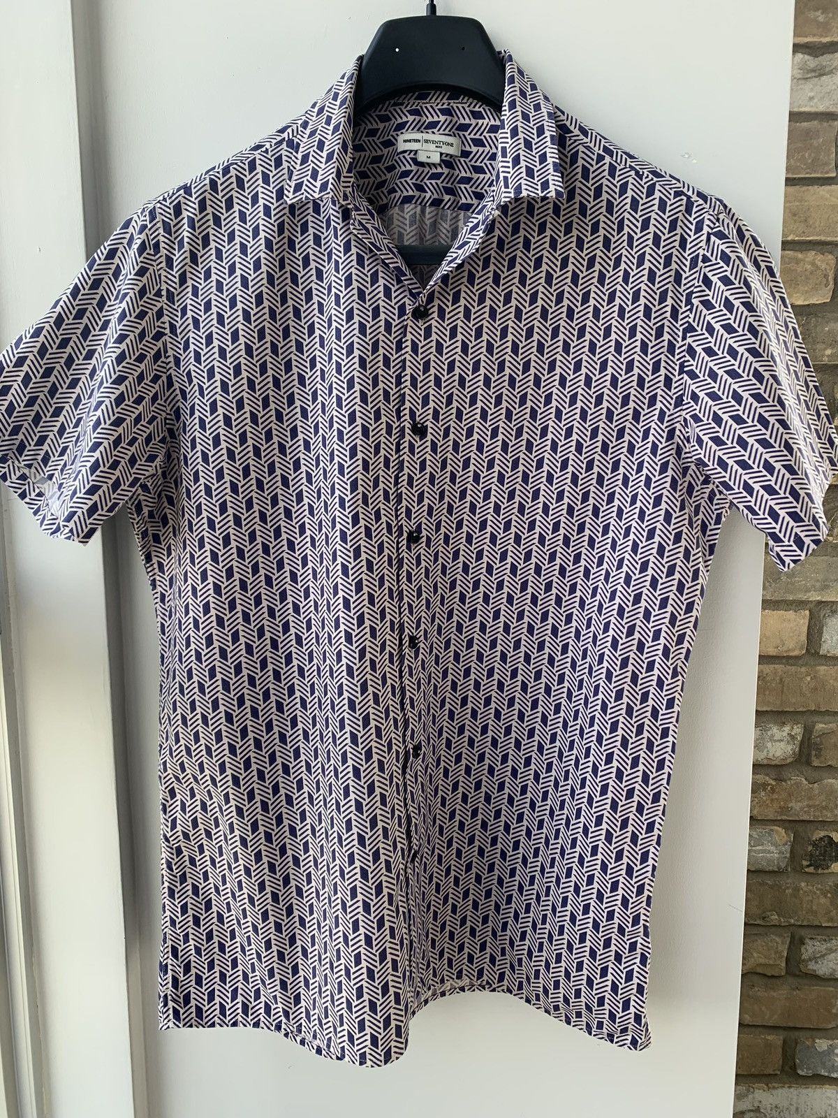 Paul Smith Collection of 9 Tops! (8 shirts & 1 t-shirt) Size US M / EU 48-50 / 2 - 17 Thumbnail