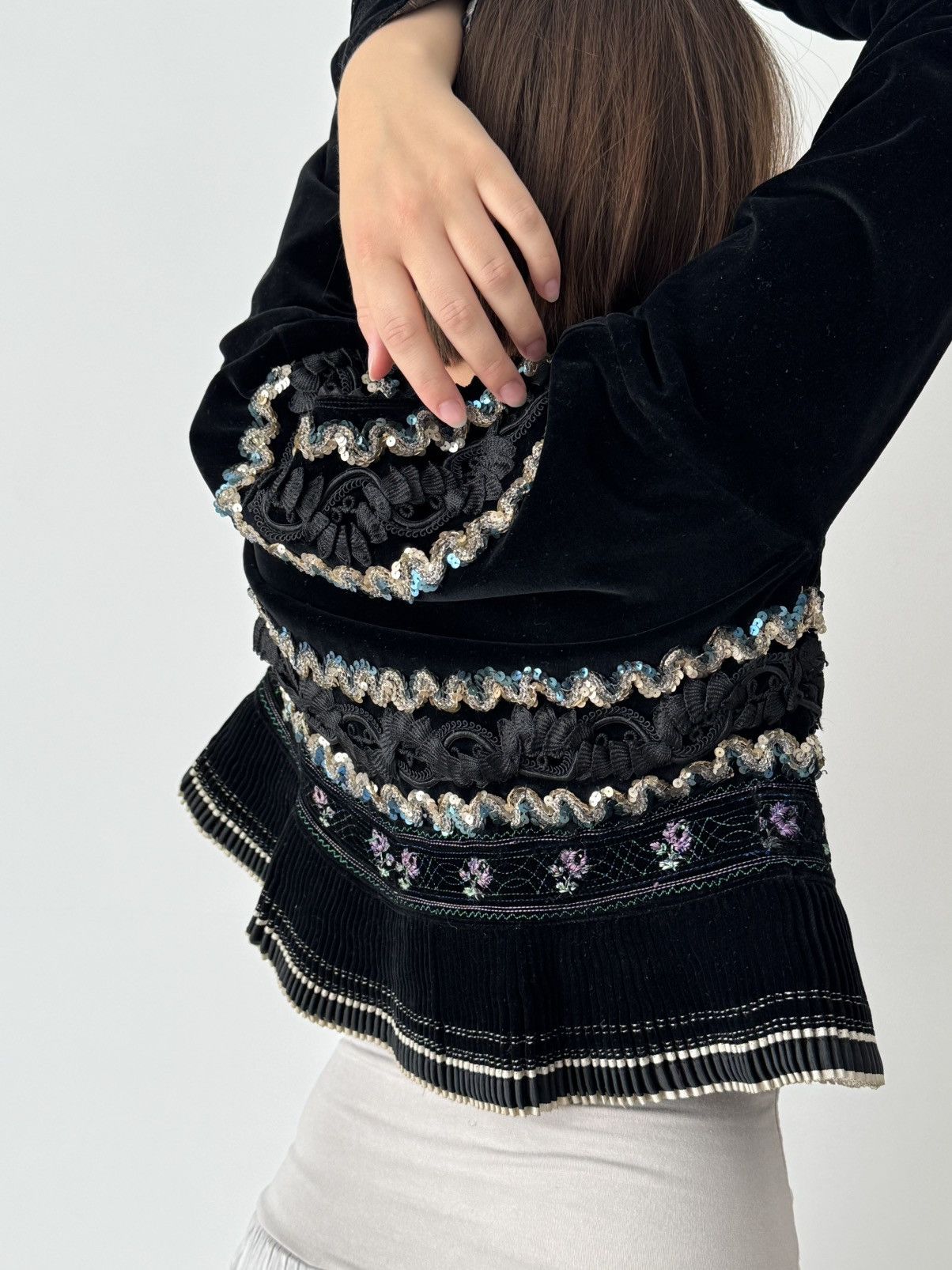 1940s Vintage Hungarian Folk Women’s Floral Jacket Blazers