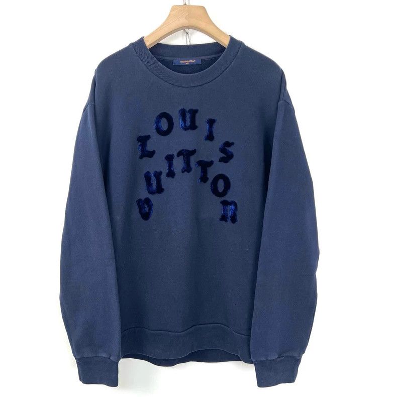 Louis Vuitton Louis Vuitton size 4l Blue logo flocked letter sweatshirt Size US M / EU 48-50 / 2 - 1 Thumbnail