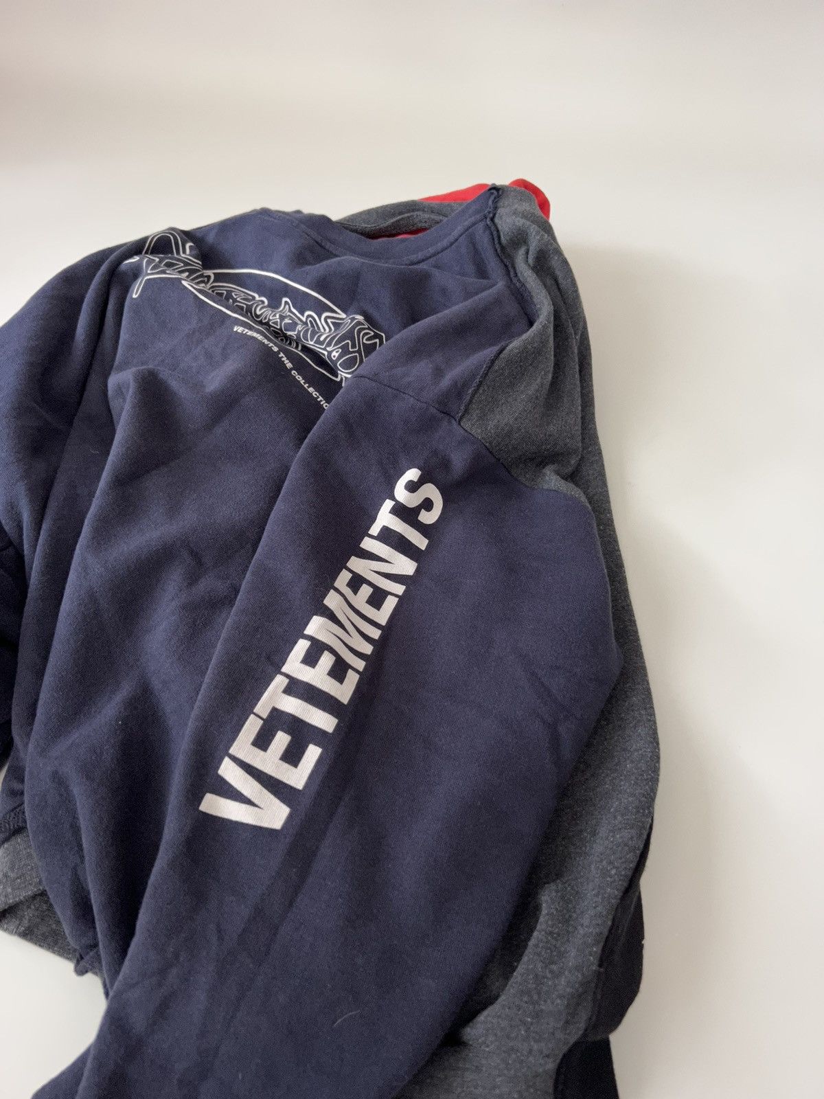 Vetements Vetements SS18 UFO Reversible Hoodie Size US L / EU 52-54 / 3 - 5 Thumbnail