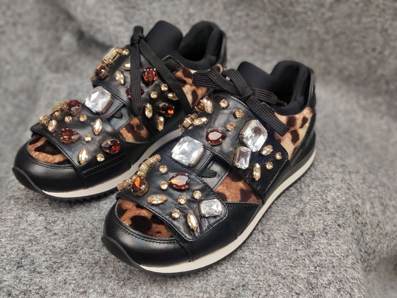 Dolce & Gabbana Dolce & Gabbana Leopard pattern stones velutto Sneakers Size US 9.5 / IT 39.5 - 8 Thumbnail