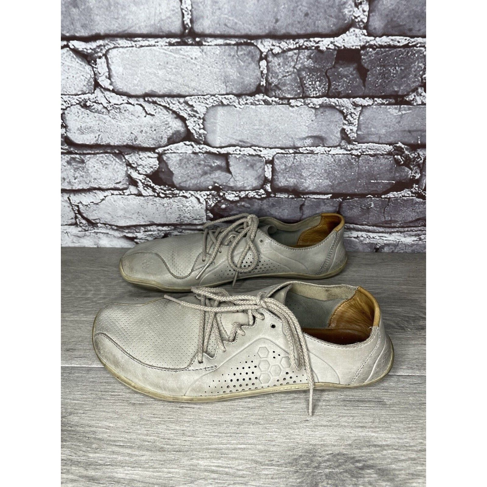 Other Vivobarefoot Primus Lux Gray Leather Lace Athletic Shoes Wom Size US 10 / IT 40 - 12 Thumbnail