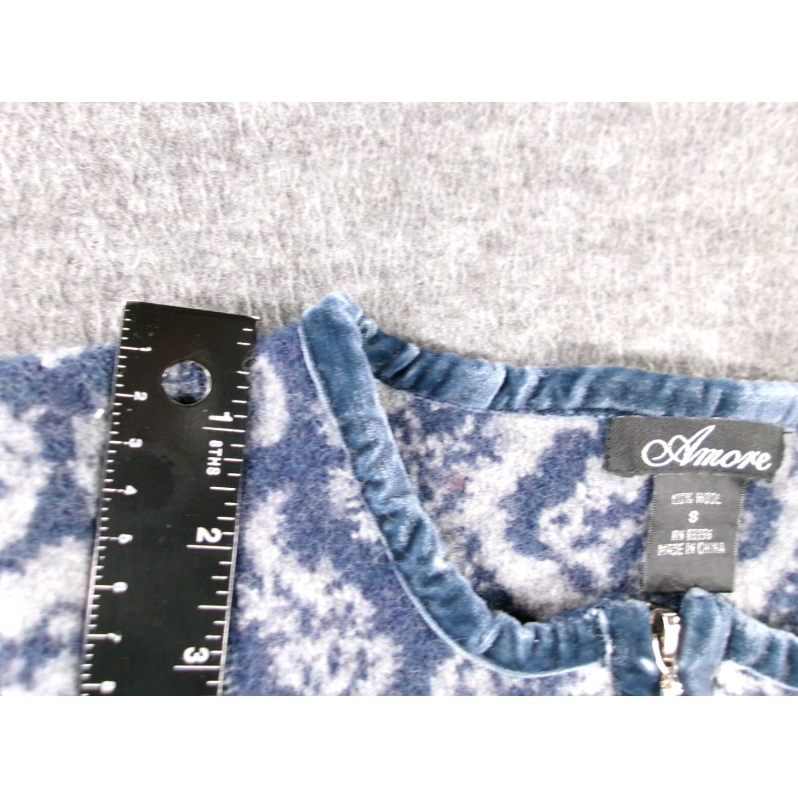 Vintage Amore Sweater Women Small Blue Floral Wool Full Zip 90s Classic Outdoor Size S / US 4 / IT 40 - 4 Thumbnail