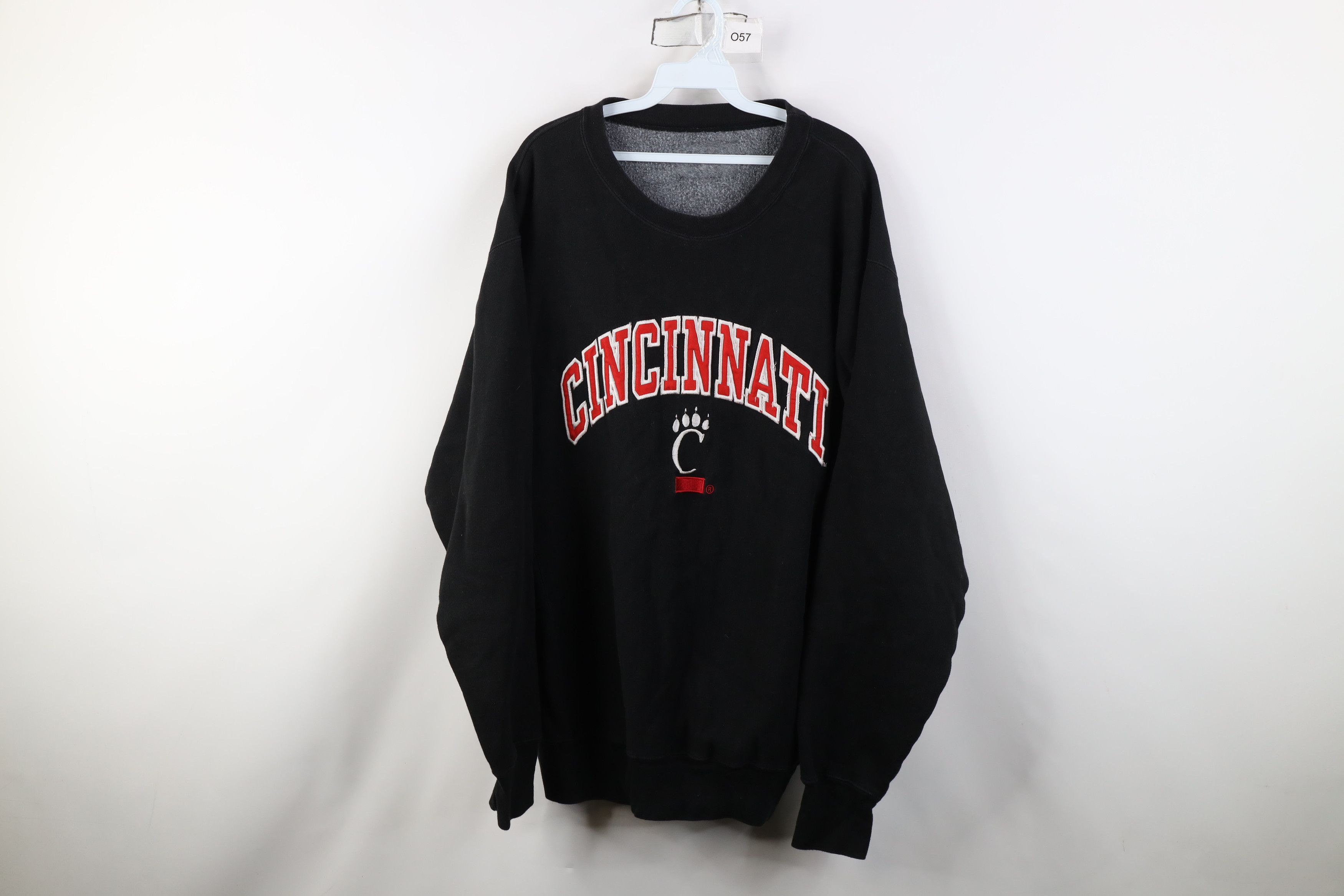 Vintage Vintage 90s University of Cincinnati Crewneck Sweatshirt Size US XL / EU 56 / 4 - 1 Thumbnail