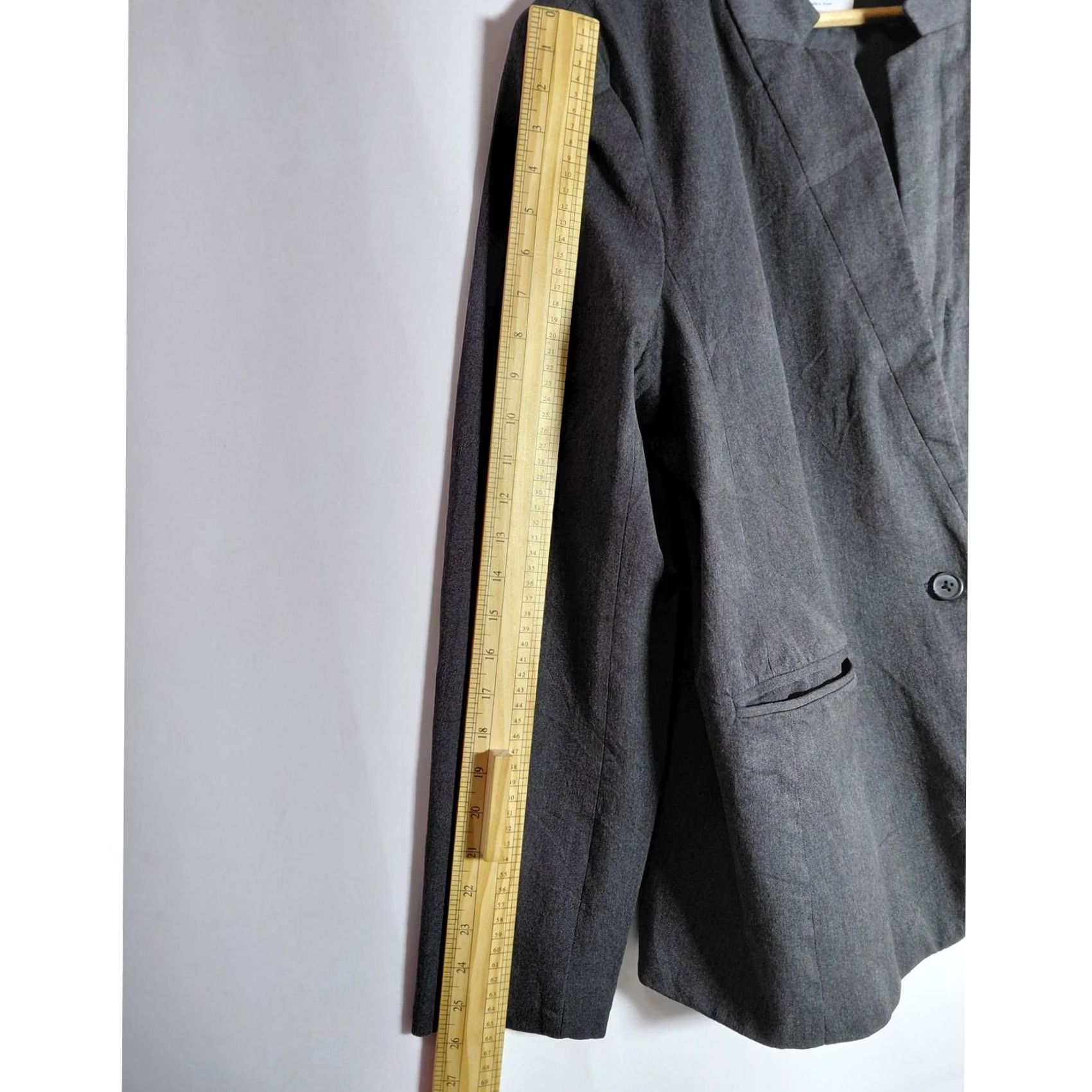Old Navy OLD NAVY Gray Blazer Jacket XL Tall Solid Long Sleeve Men Size XL Size US XL / EU 56 / 4 - 5 Thumbnail