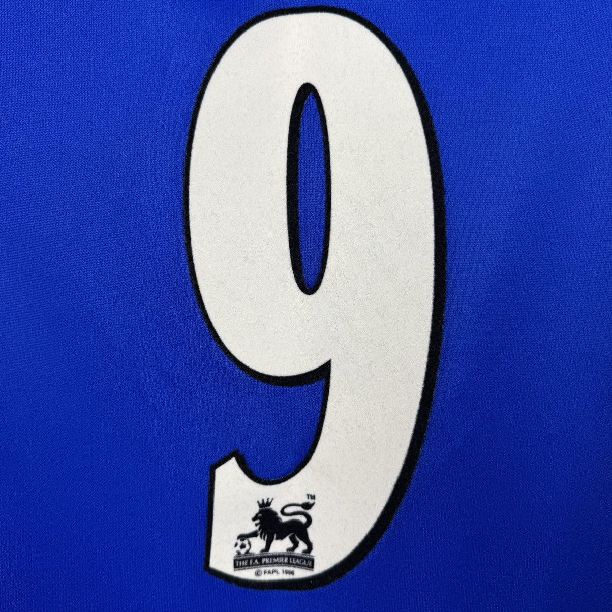 Umbro CHELSEA 1999 2000 HOME FOOTBALL SHIRT SOCCER #9 HASSELBAINK Size US XL / EU 56 / 4 - 17 Thumbnail