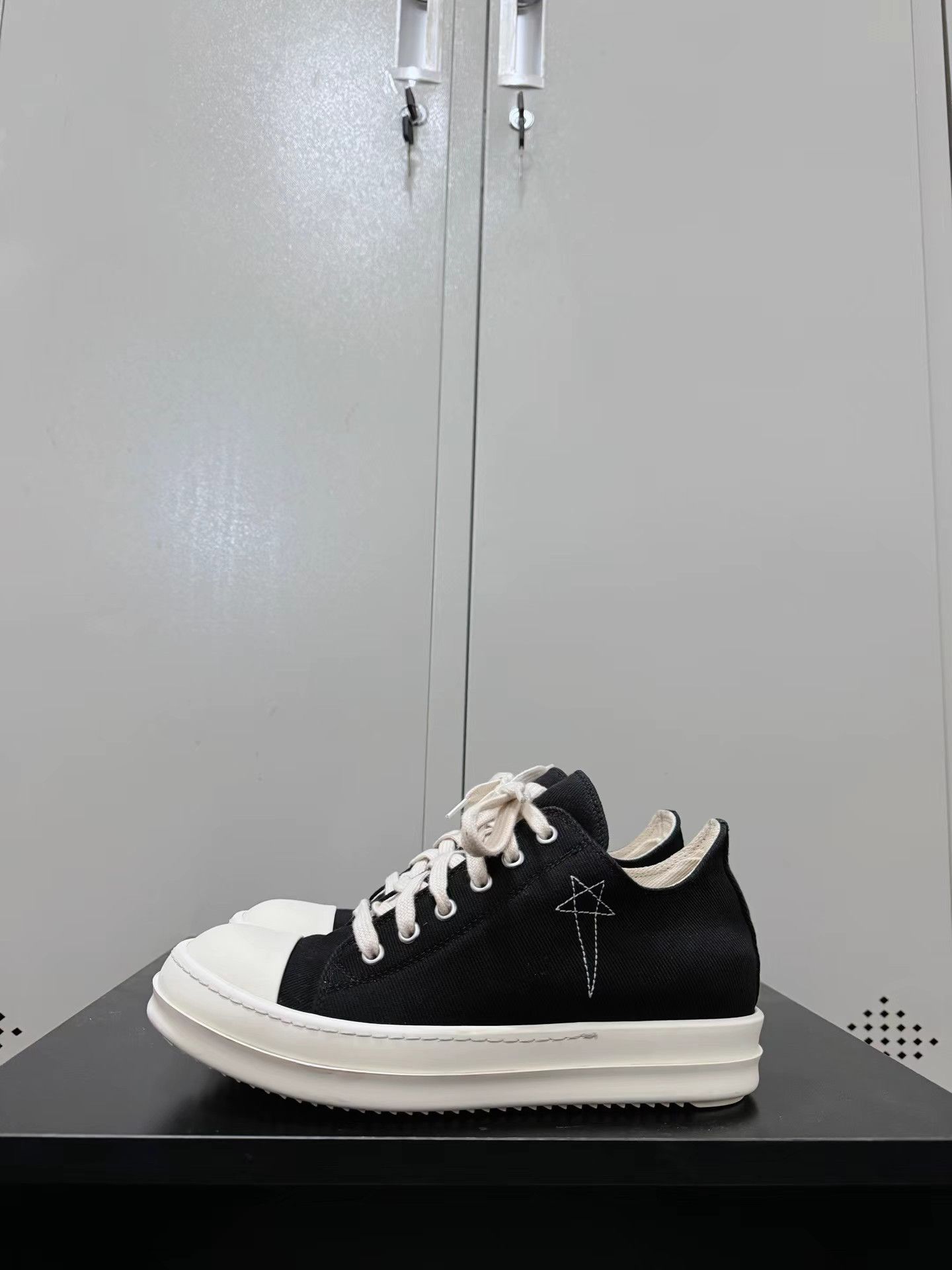 Rick Owens Drkshdw Rick Owens Drkshdw Converse high-top sneakers Size US 7 / IT 37 - 7 Thumbnail