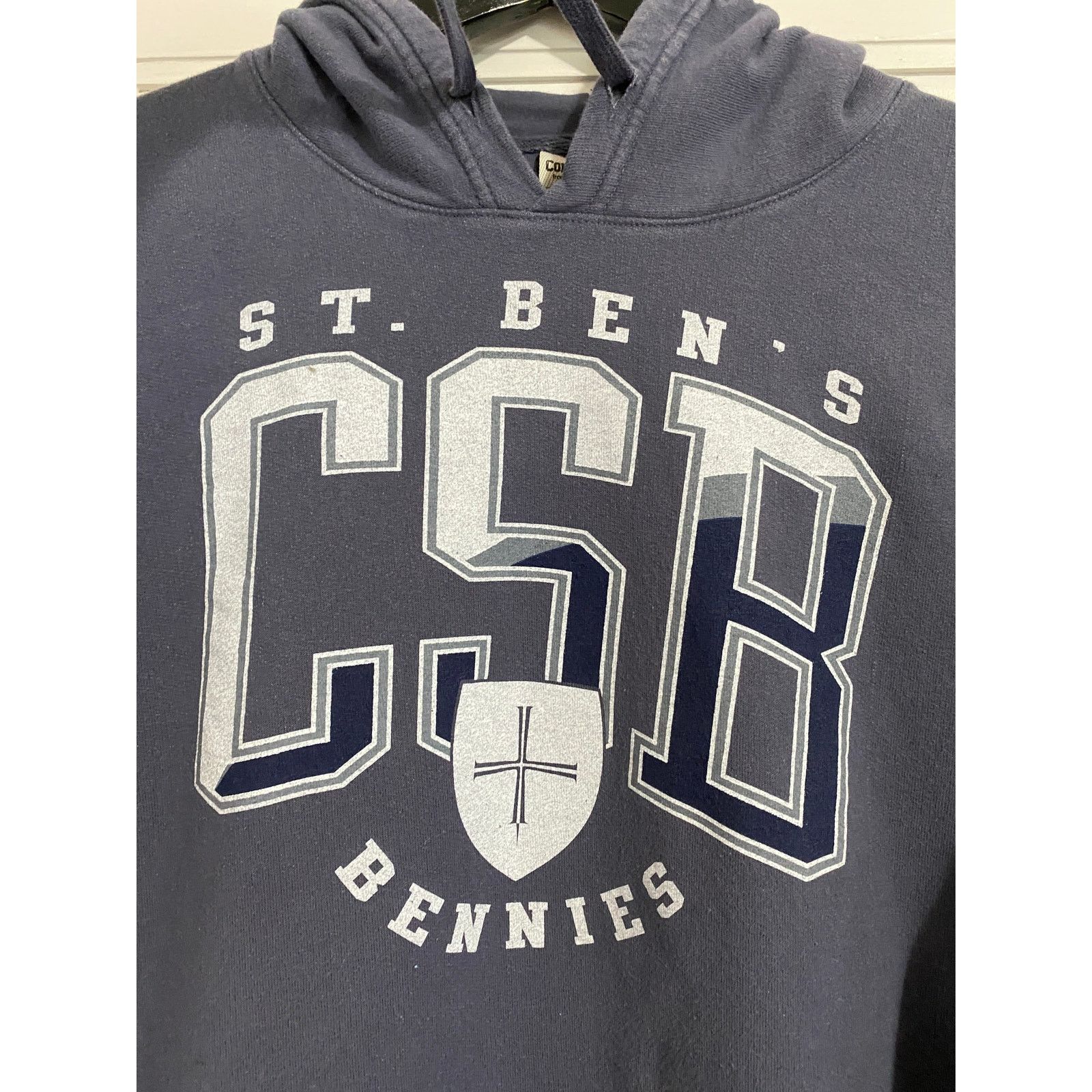 Comfort Colors College of St. Ben's Bennies Hoodie Sweatshirt Size XL Size US XL / EU 56 / 4 - 3 Thumbnail