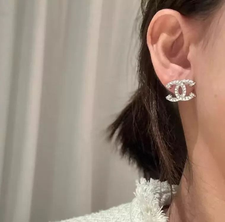 Chanel CHANEL 23P CC Crystal Stud Earrings Mint With Box Size ONE SIZE - 6 Thumbnail