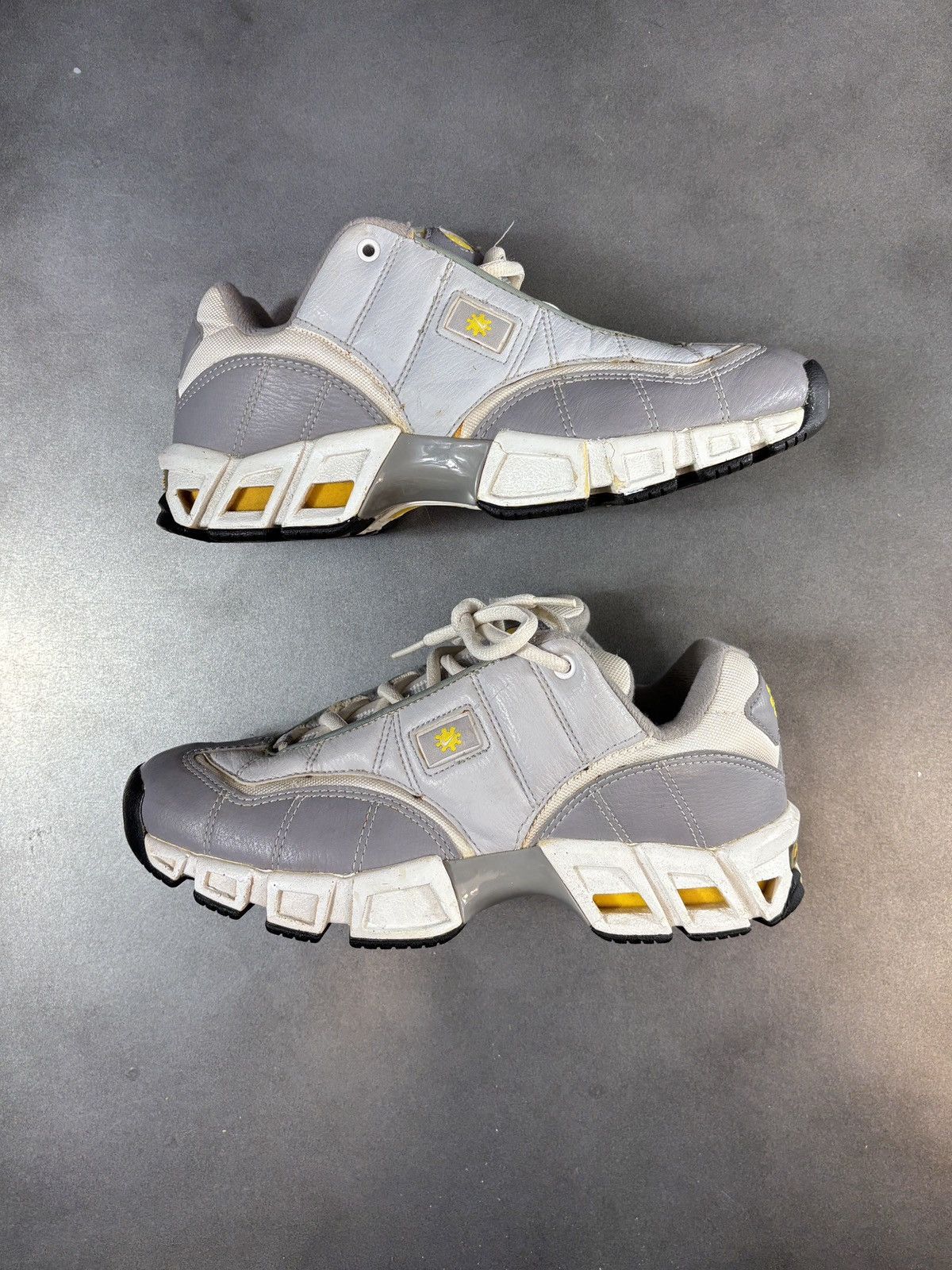 Nike 2001 Nike Runamok String 2000s Vintage Airmax Polaroid Moc 9 Size US 9 / IT 39 - 2 Thumbnail