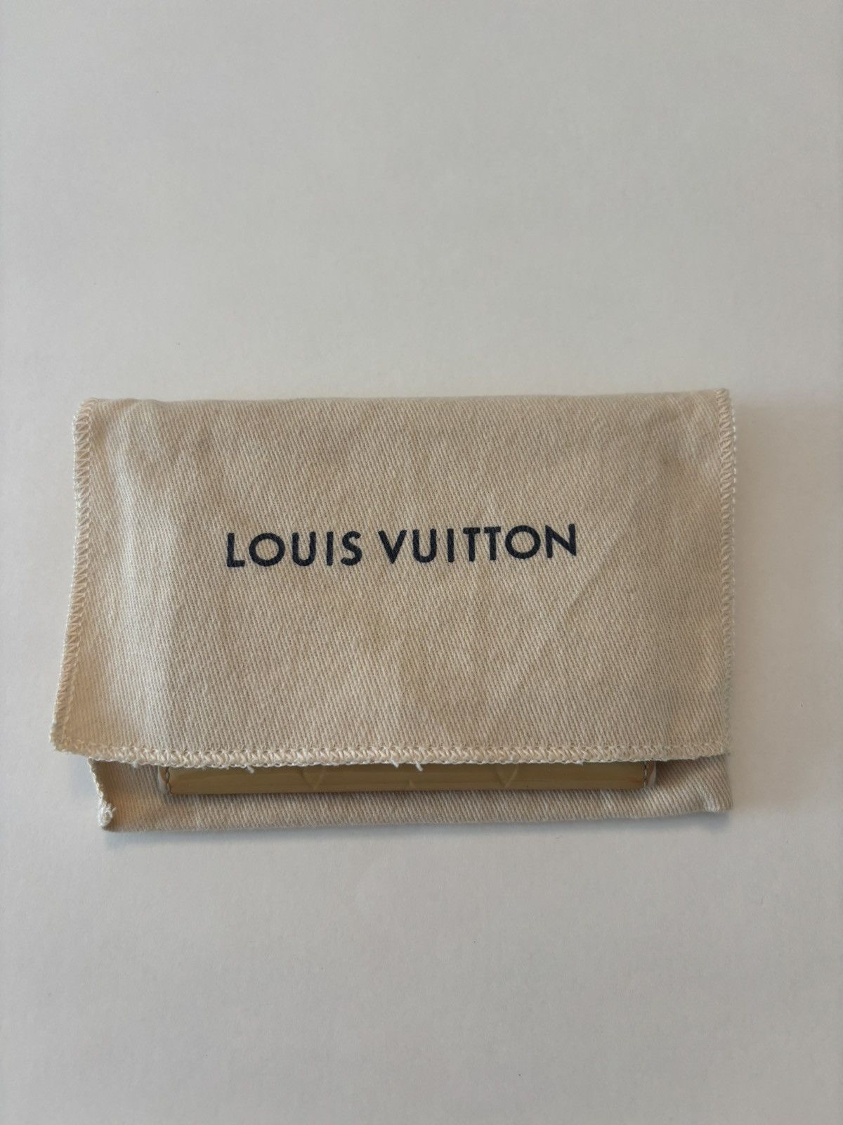 Louis Vuitton Louis Vuitton Vernis Yellow Card Case Size ONE SIZE - 9 Thumbnail