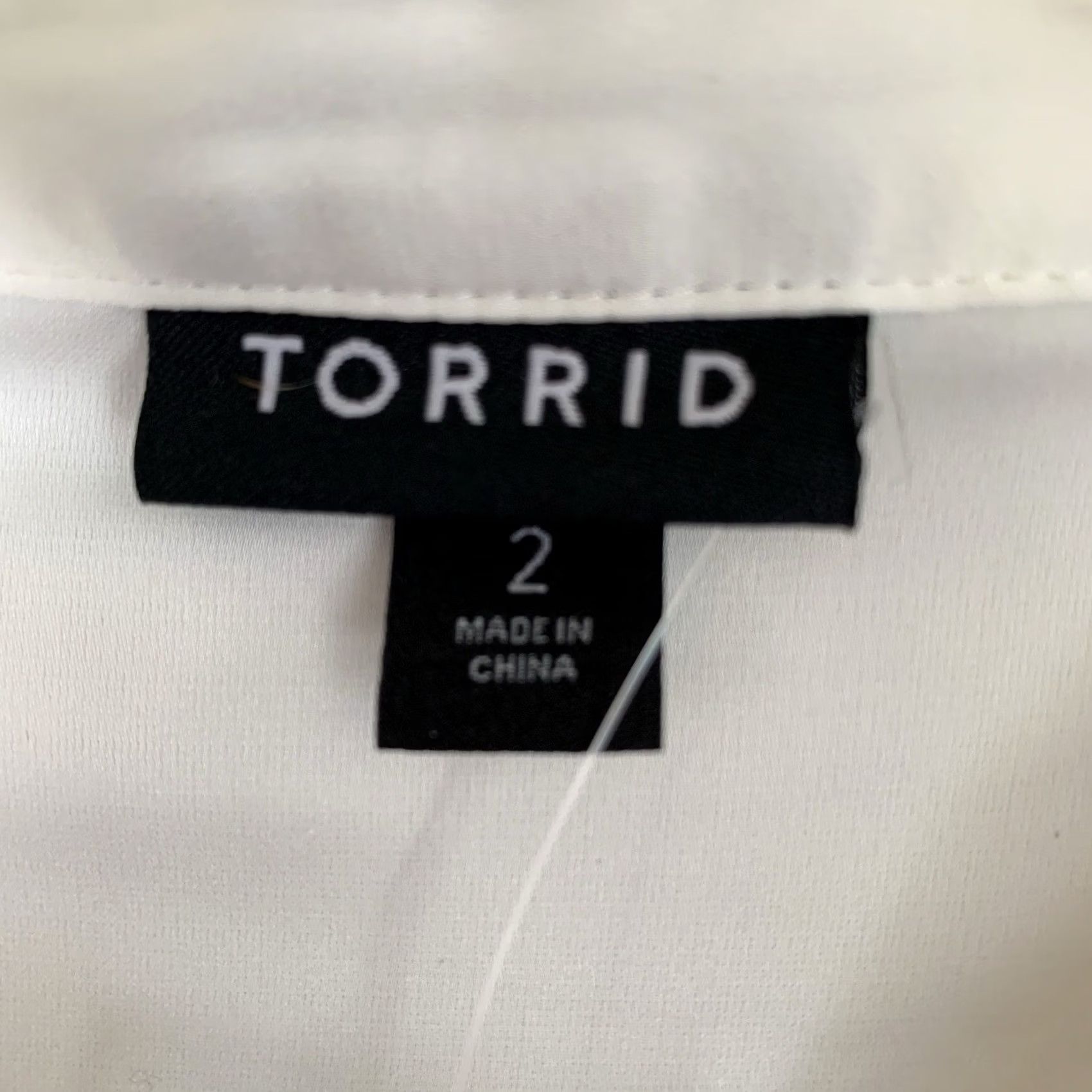 Torrid Torrid Shirt Women Plus Size 2X White Madison Satin Long Sleeves Button Up NWT Size XXL / US 16-18 / IT 52-54 - 3 Thumbnail