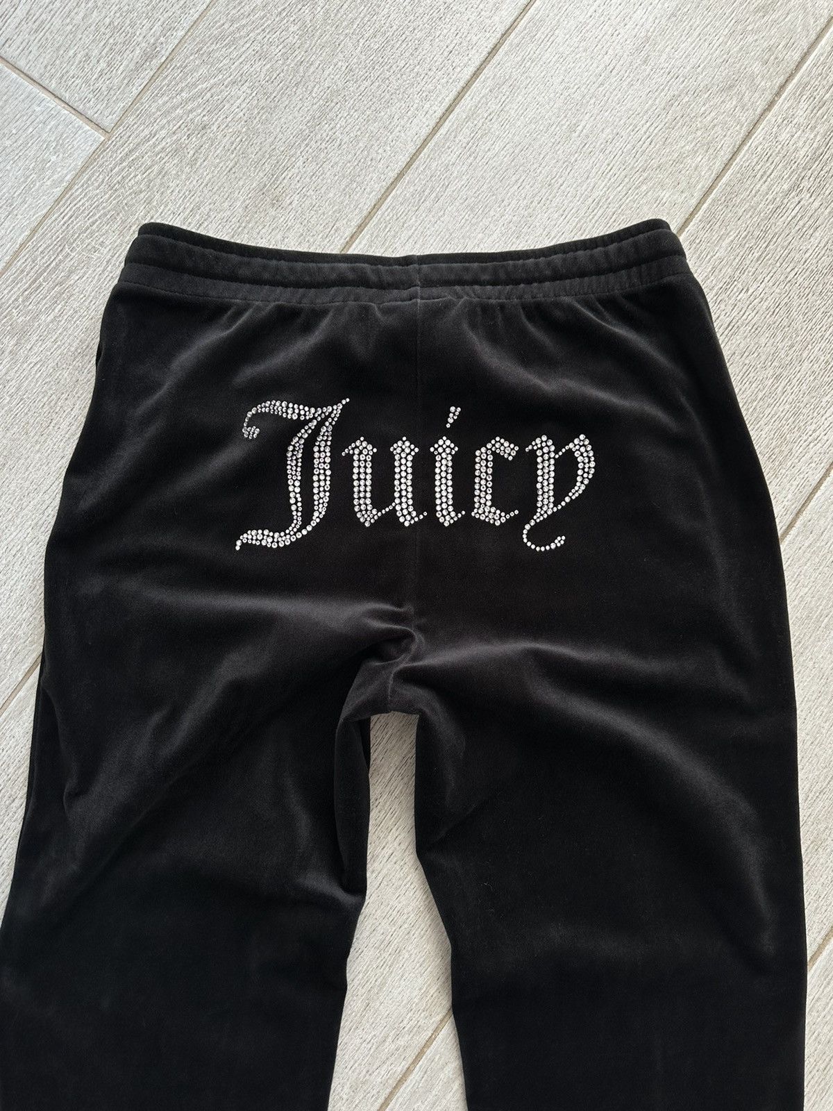 Juicy Couture Juicy Couture Big Logo Velvet Pants Vintage Y2K Style Size 32" / US 10 / IT 46 - 9 Thumbnail