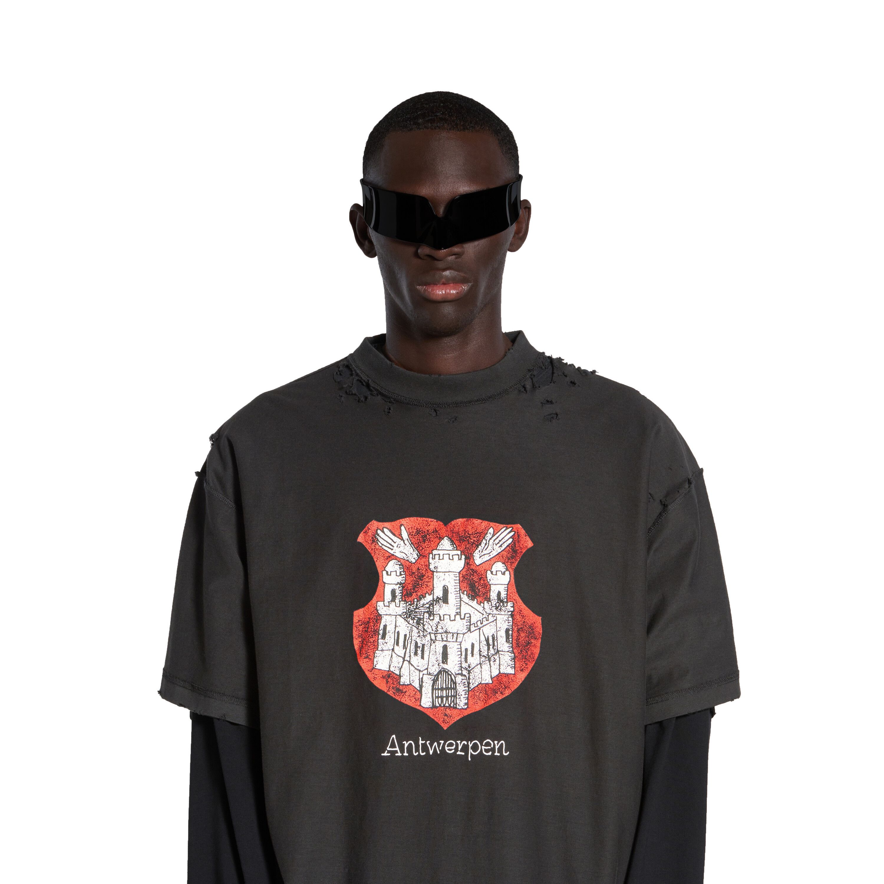 Balenciaga o1la1rc1a0625 Antwerpen Inside-Out T-Shirt Oversized Black Size US M / EU 48-50 / 2 - 5 Thumbnail